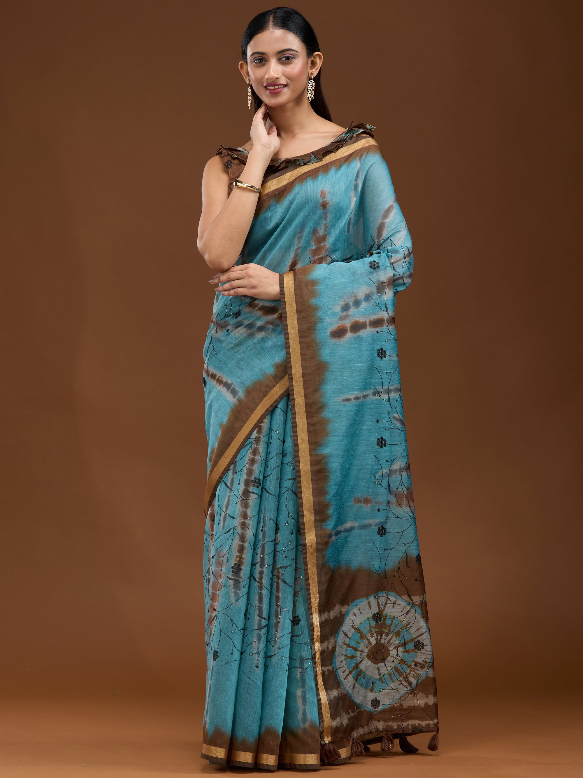 Pleasant Hues - Blue Brown