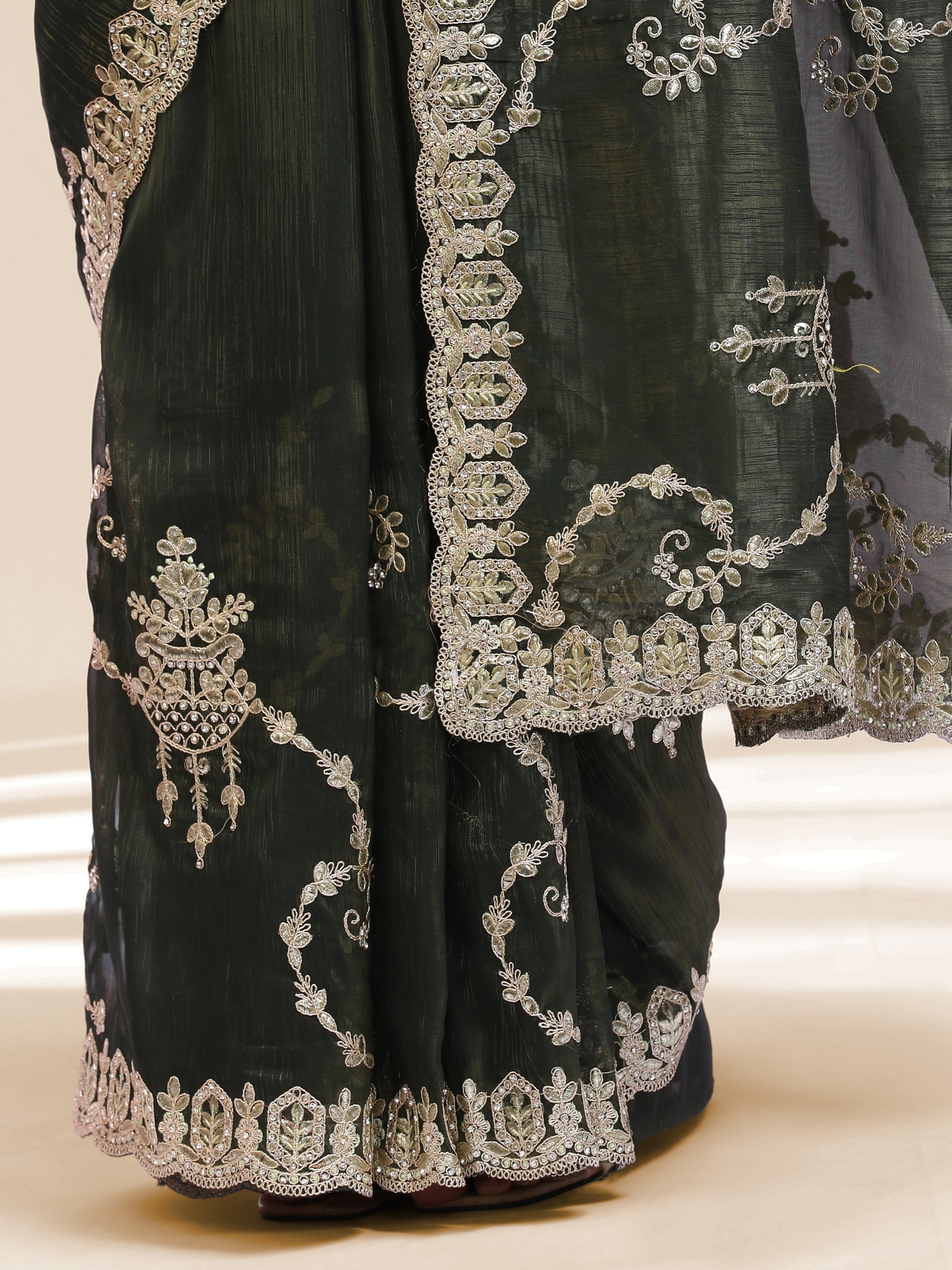 Khanak - Mehendi Green