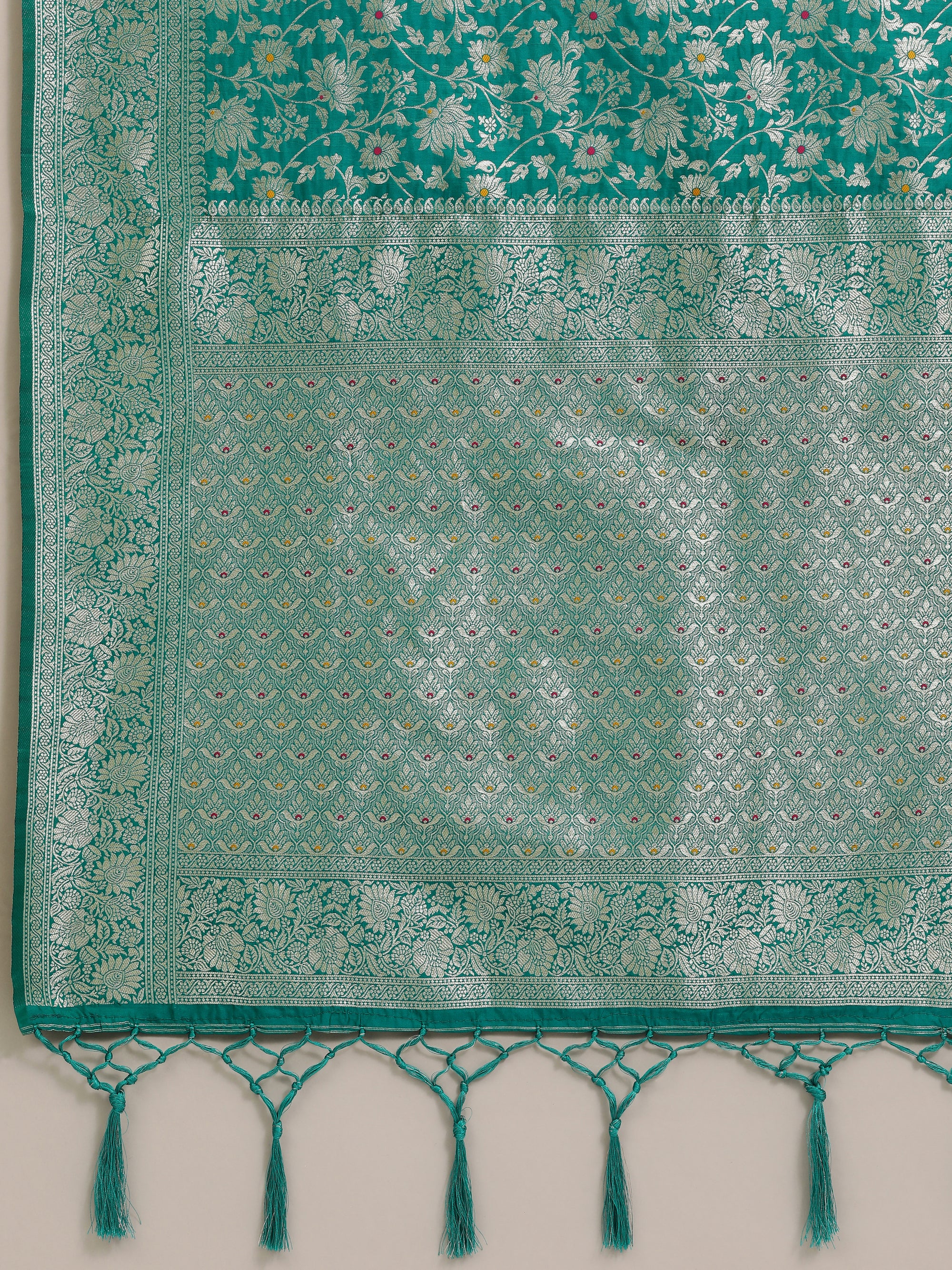 Saree Palla