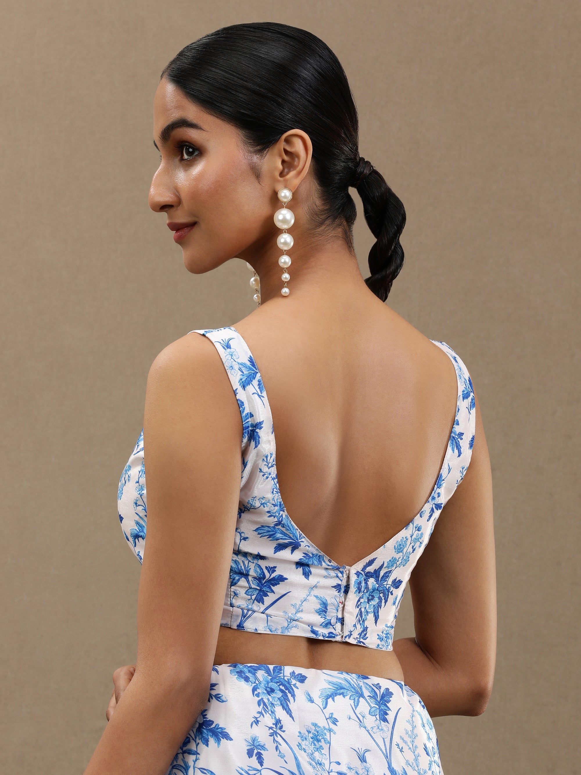 Periwinkle - Cream Blue