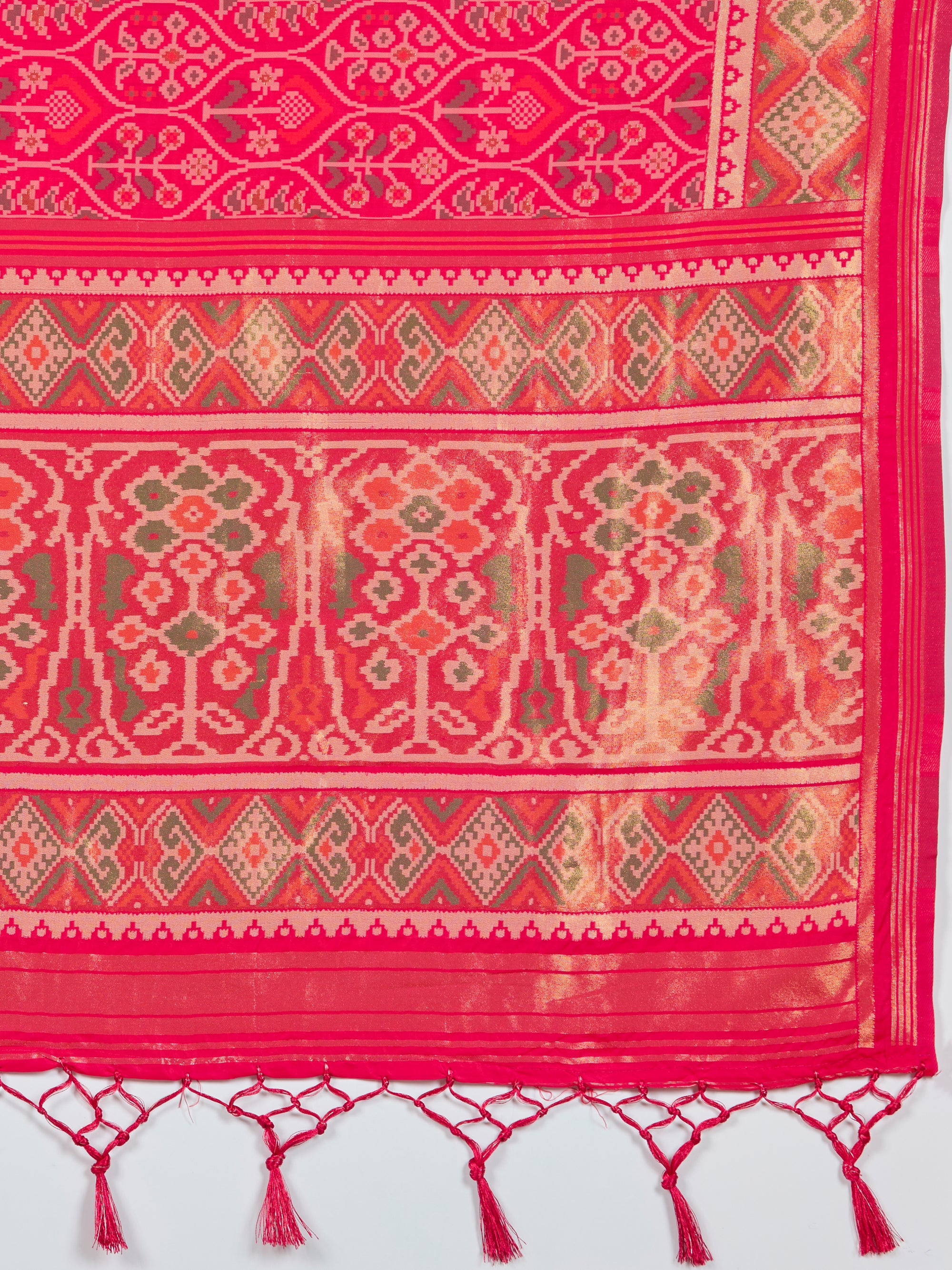 Palace of Illusions - Rani Pink