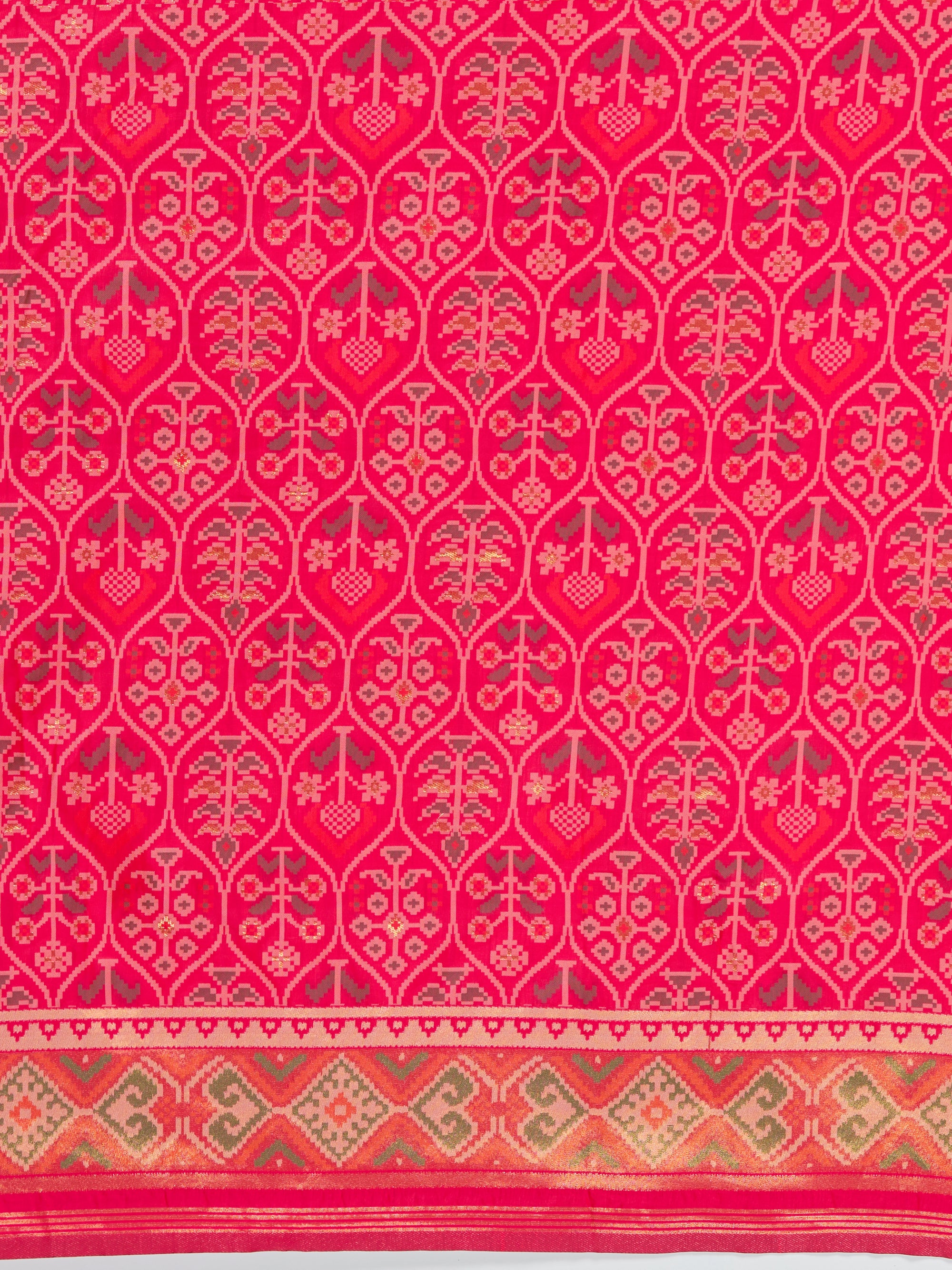 Palace of Illusions - Rani Pink