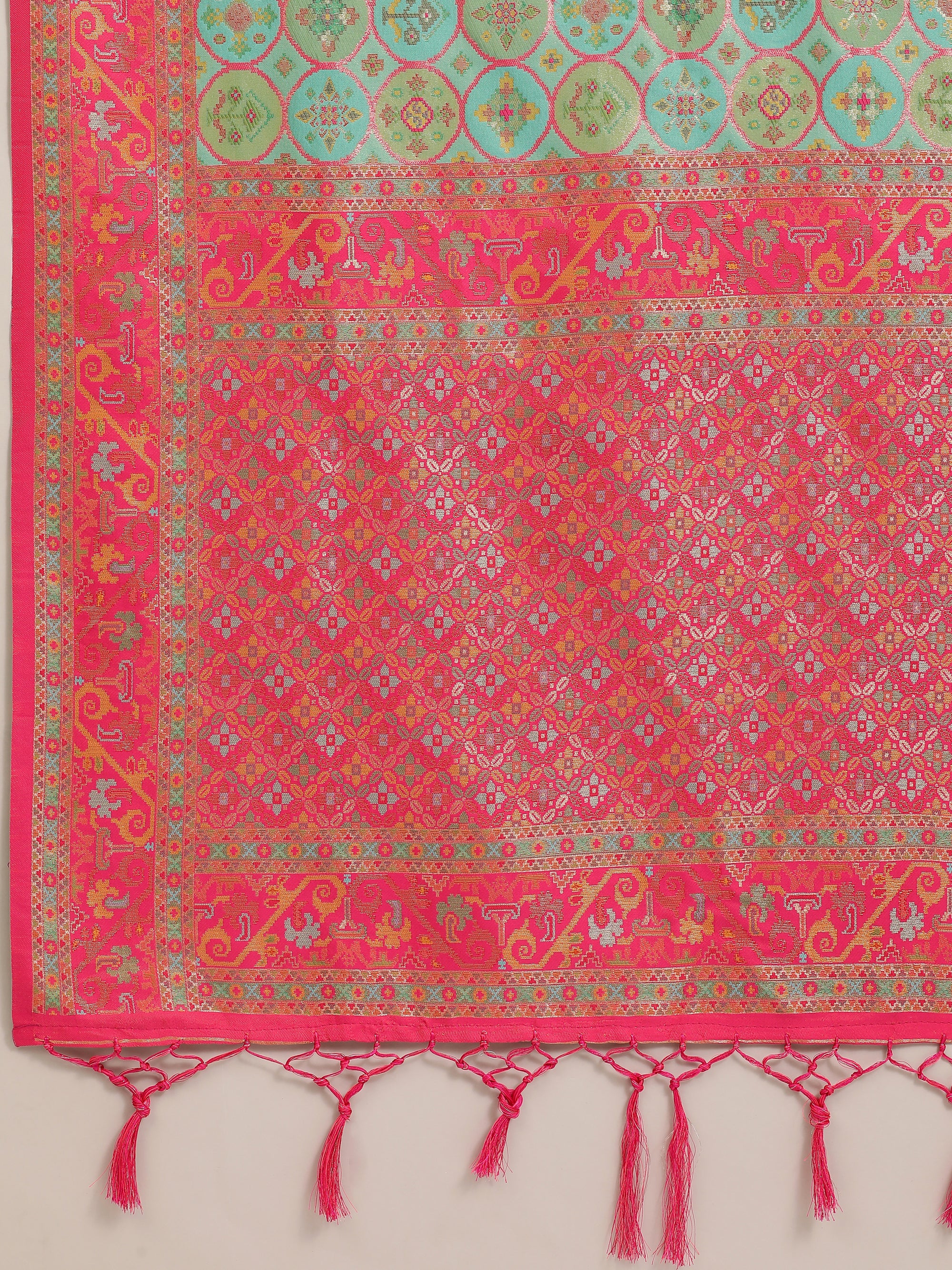 Saree Palla