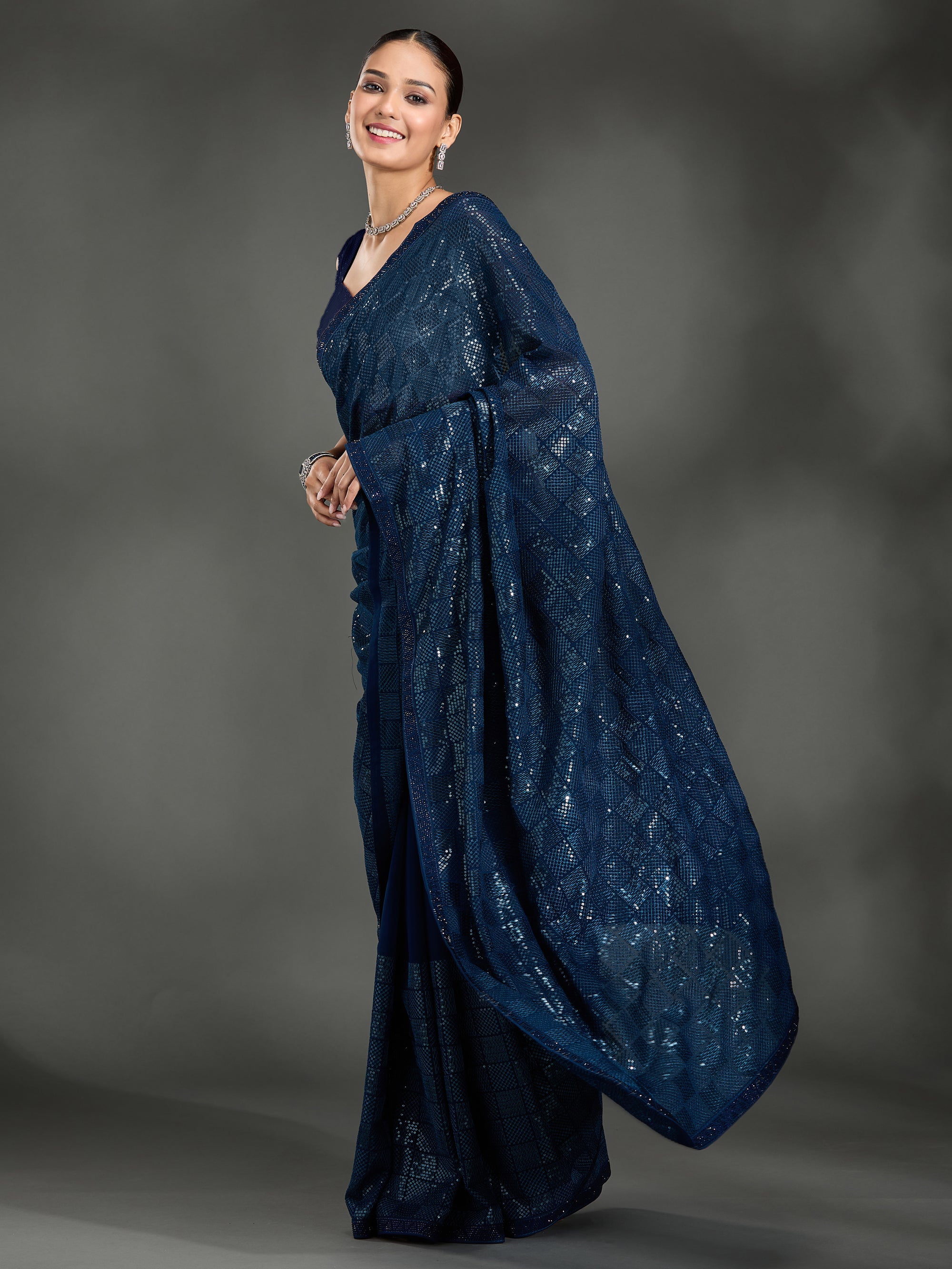 Queen's Gambit - Navy Blue