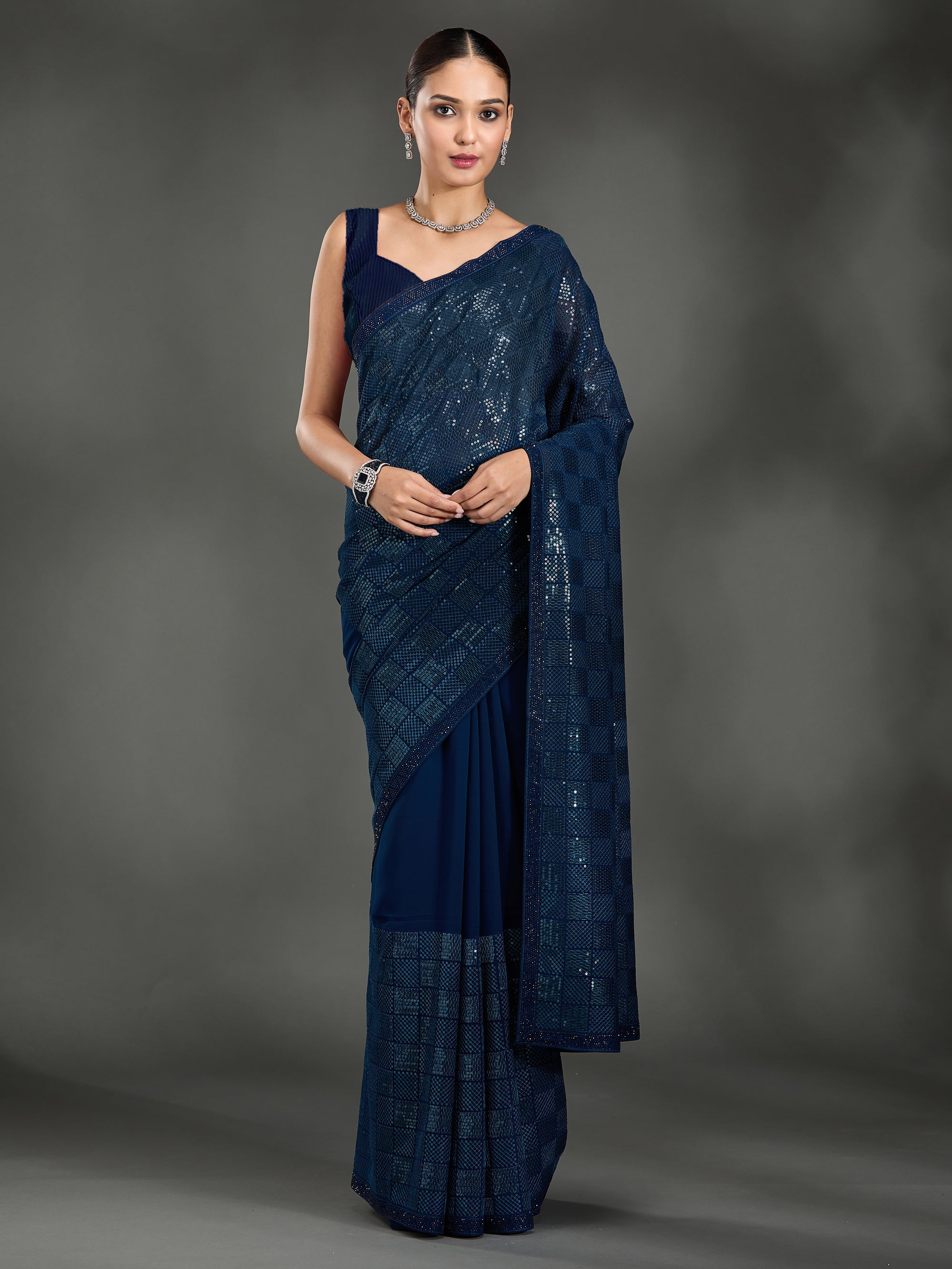 Queen's Gambit - Navy Blue