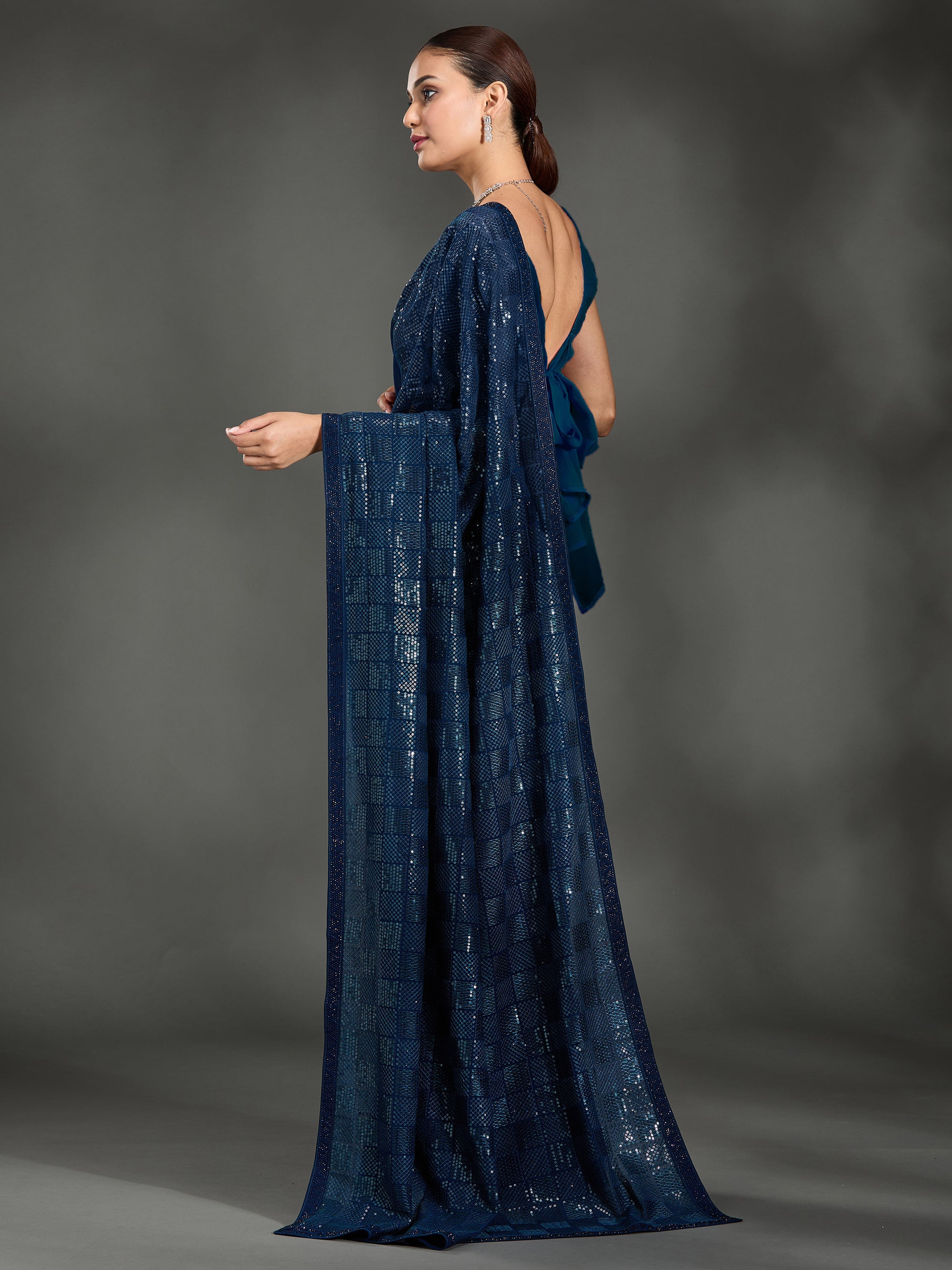 Queen's Gambit - Navy Blue