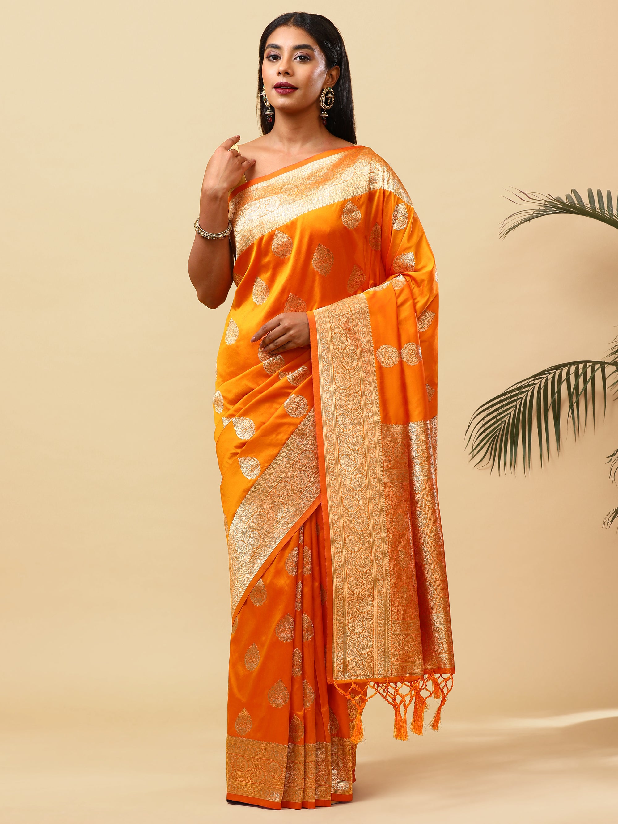 Nirisha - Orange