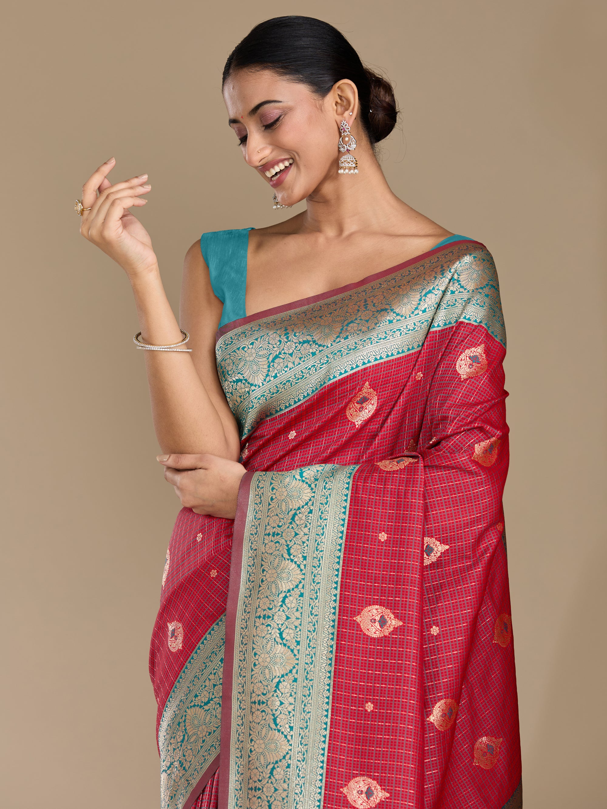 Yashika - Brick Red