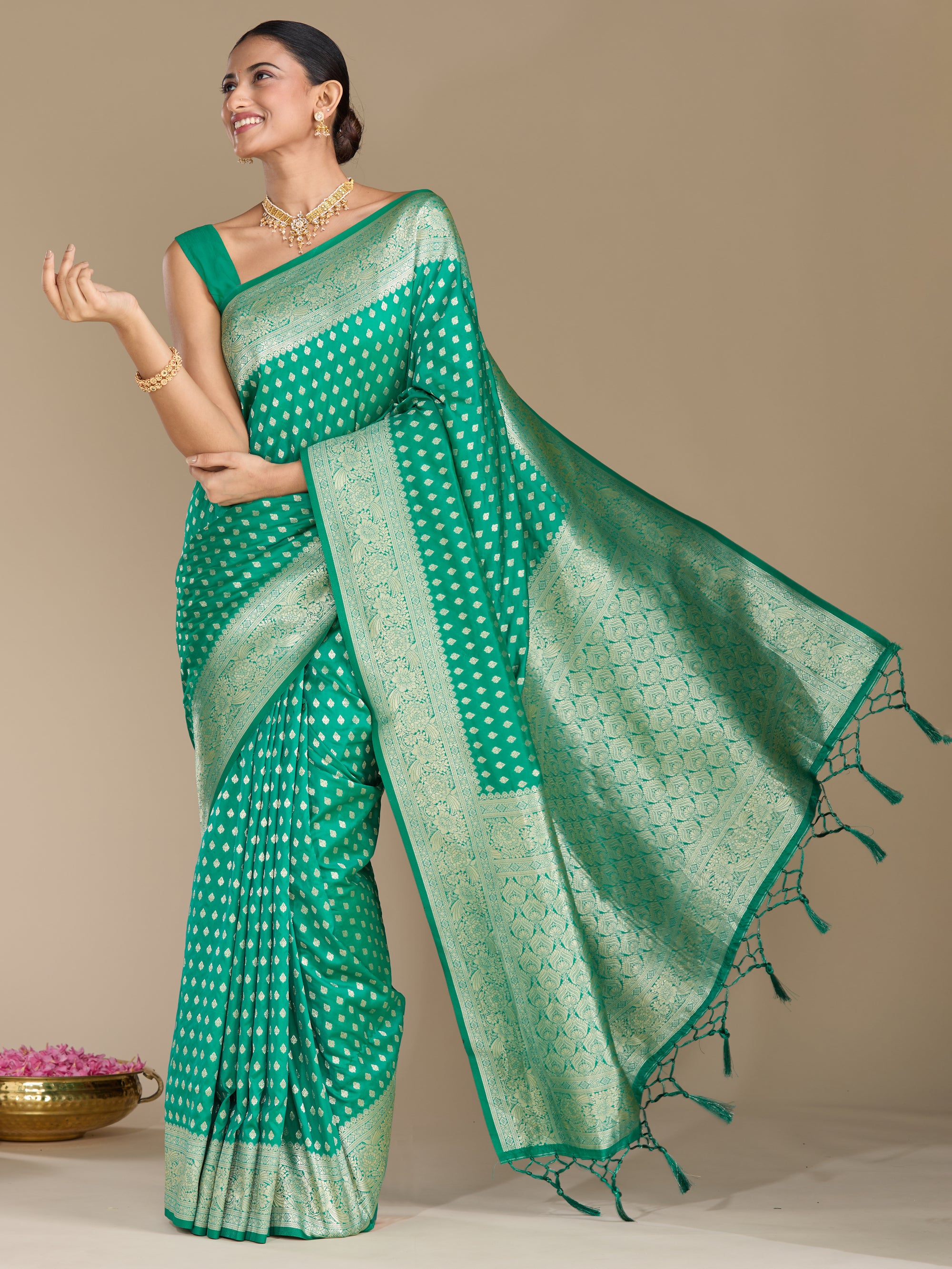 Saavan - Rama Green