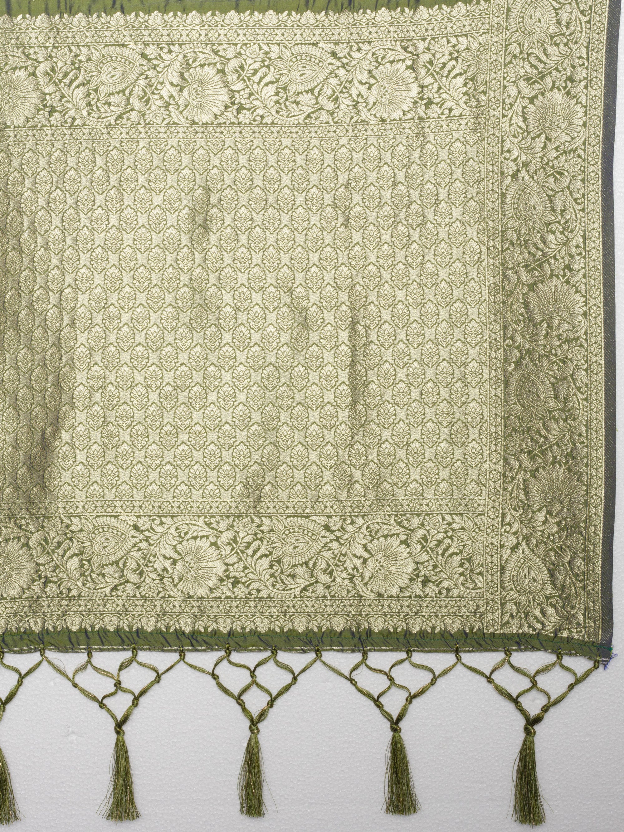 Ishani - Mehendi Green