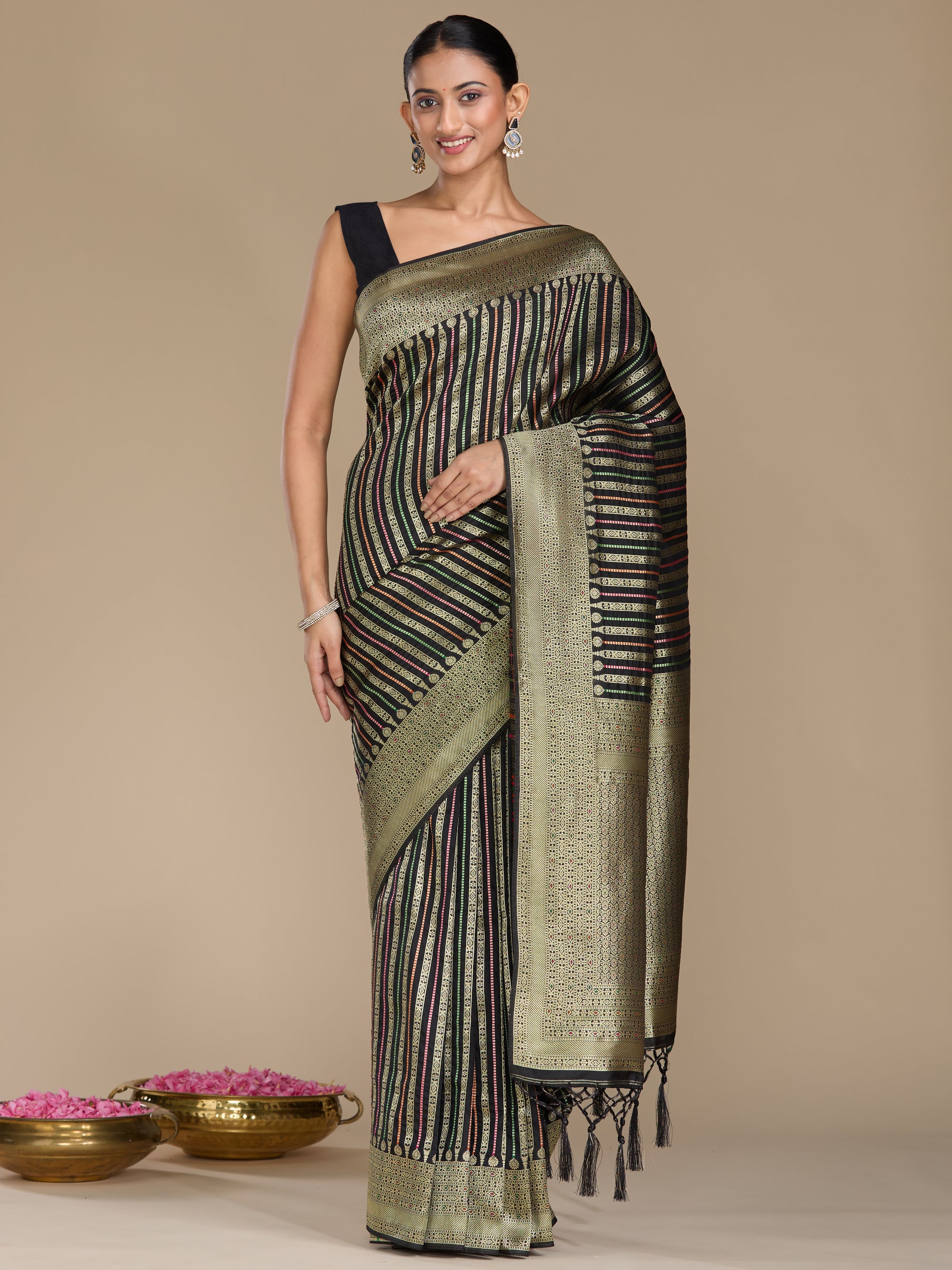 Anandita - Black