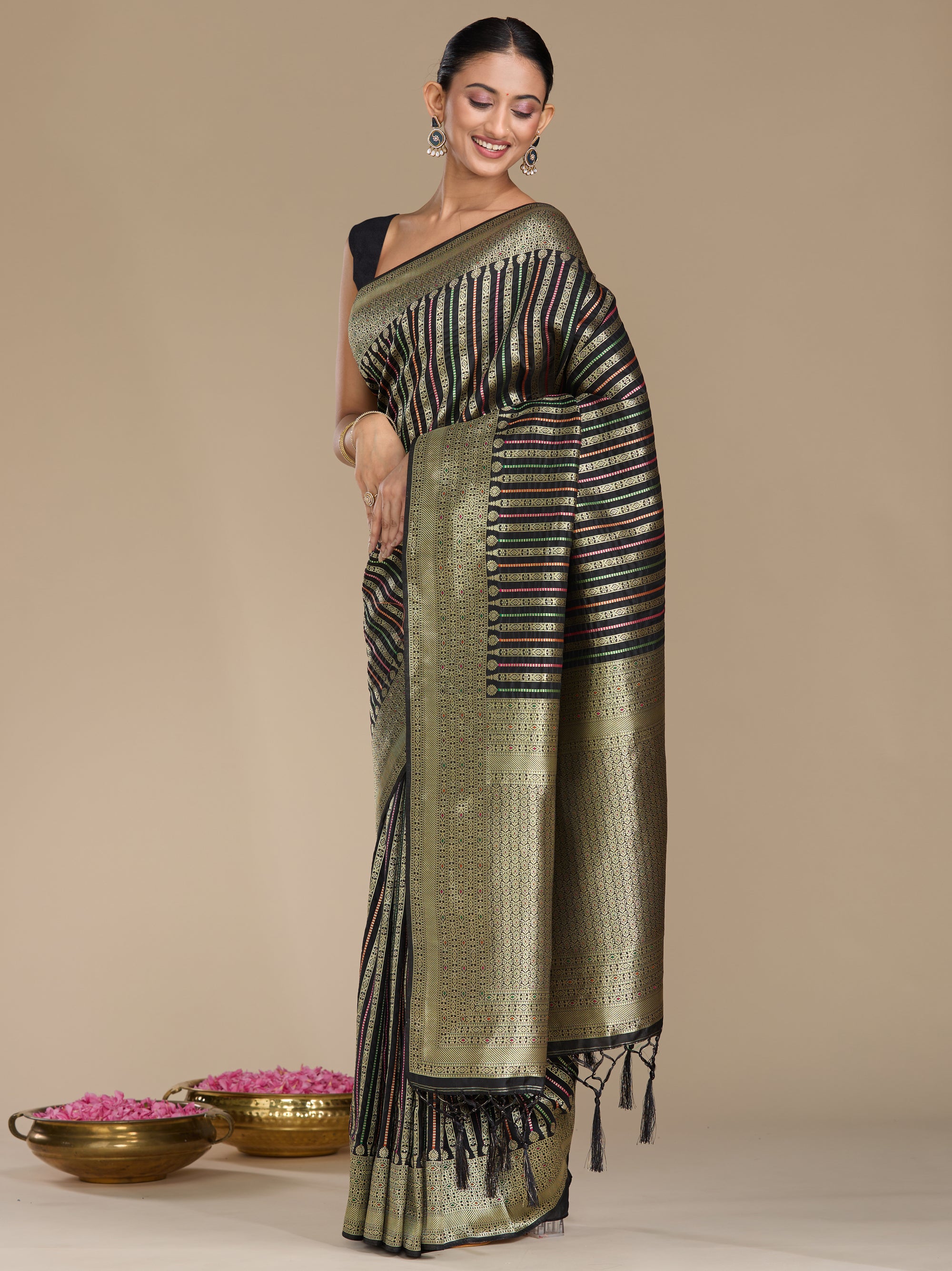 Anandita - Black