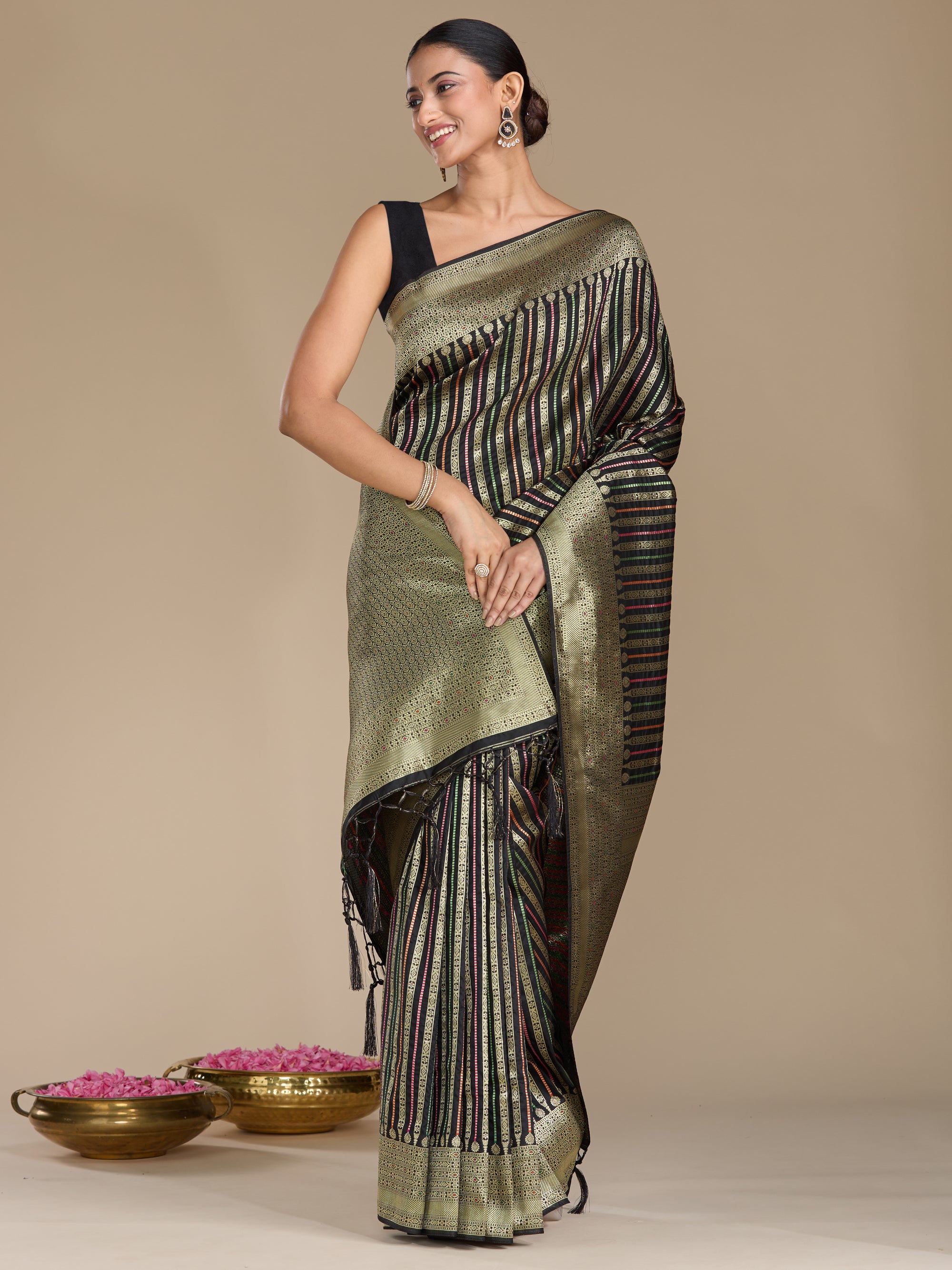 Anandita - Black