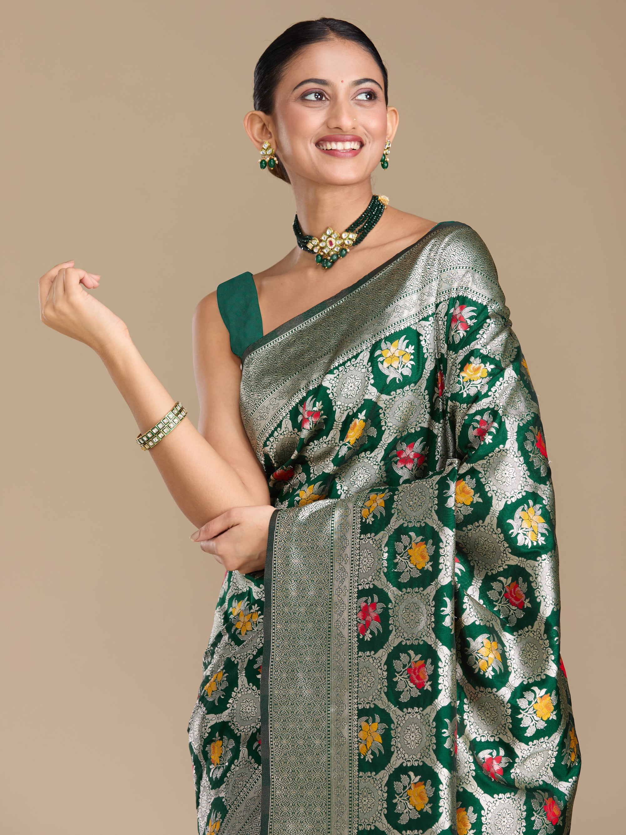 Vamika - Emerald Green