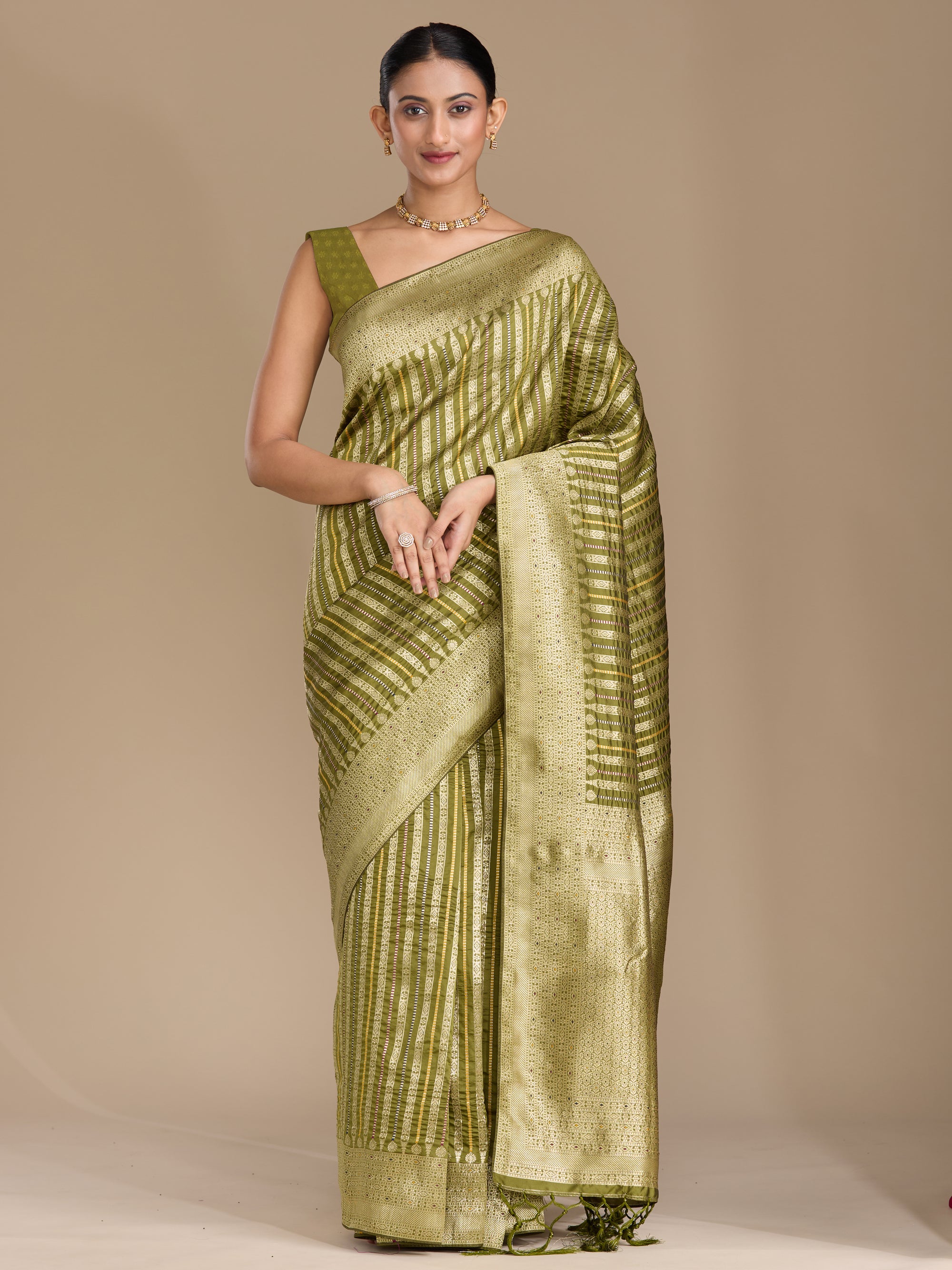 Anandita - Mehendi Green
