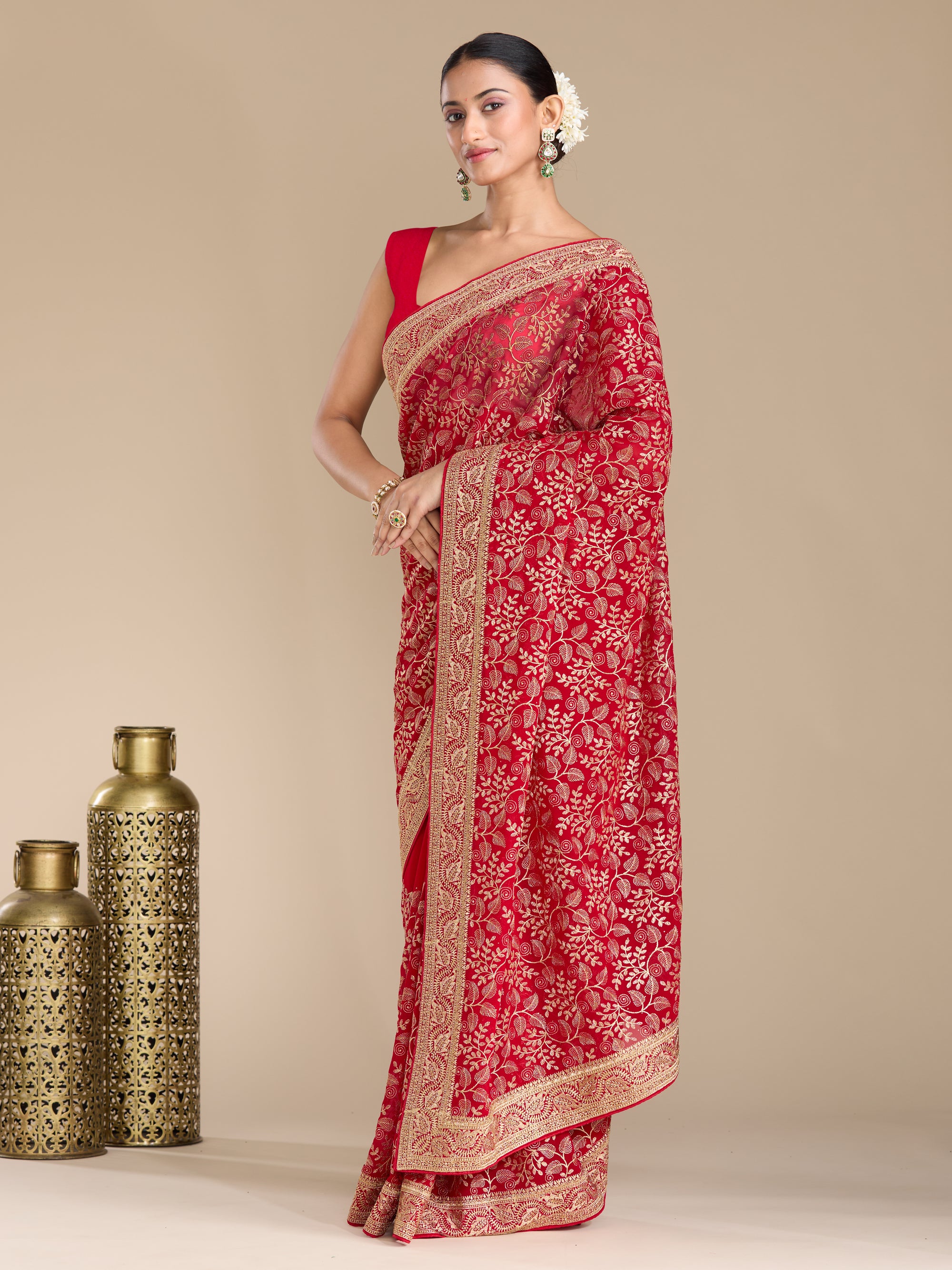 Vaanya - Red