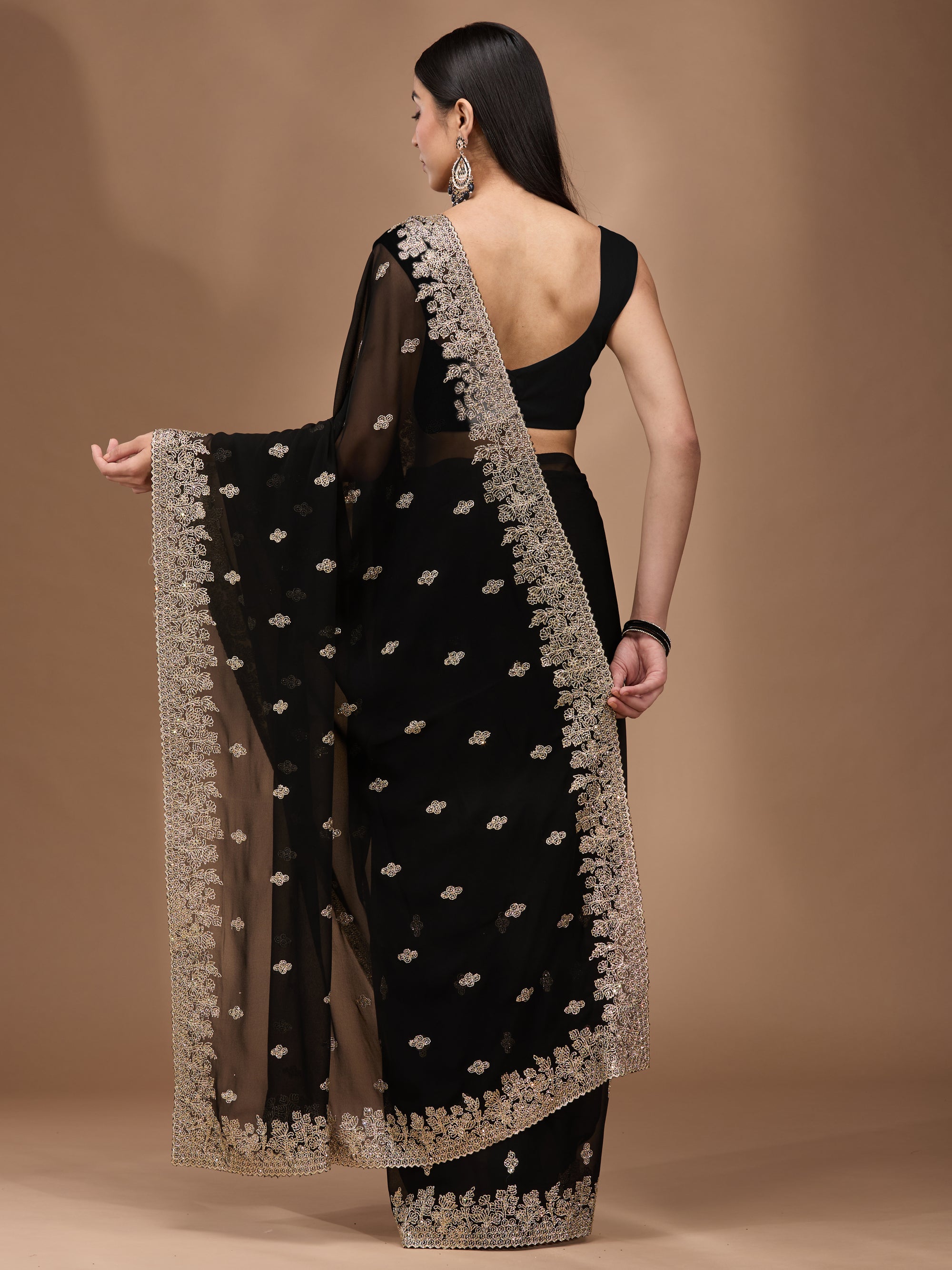 Ashika - Black
