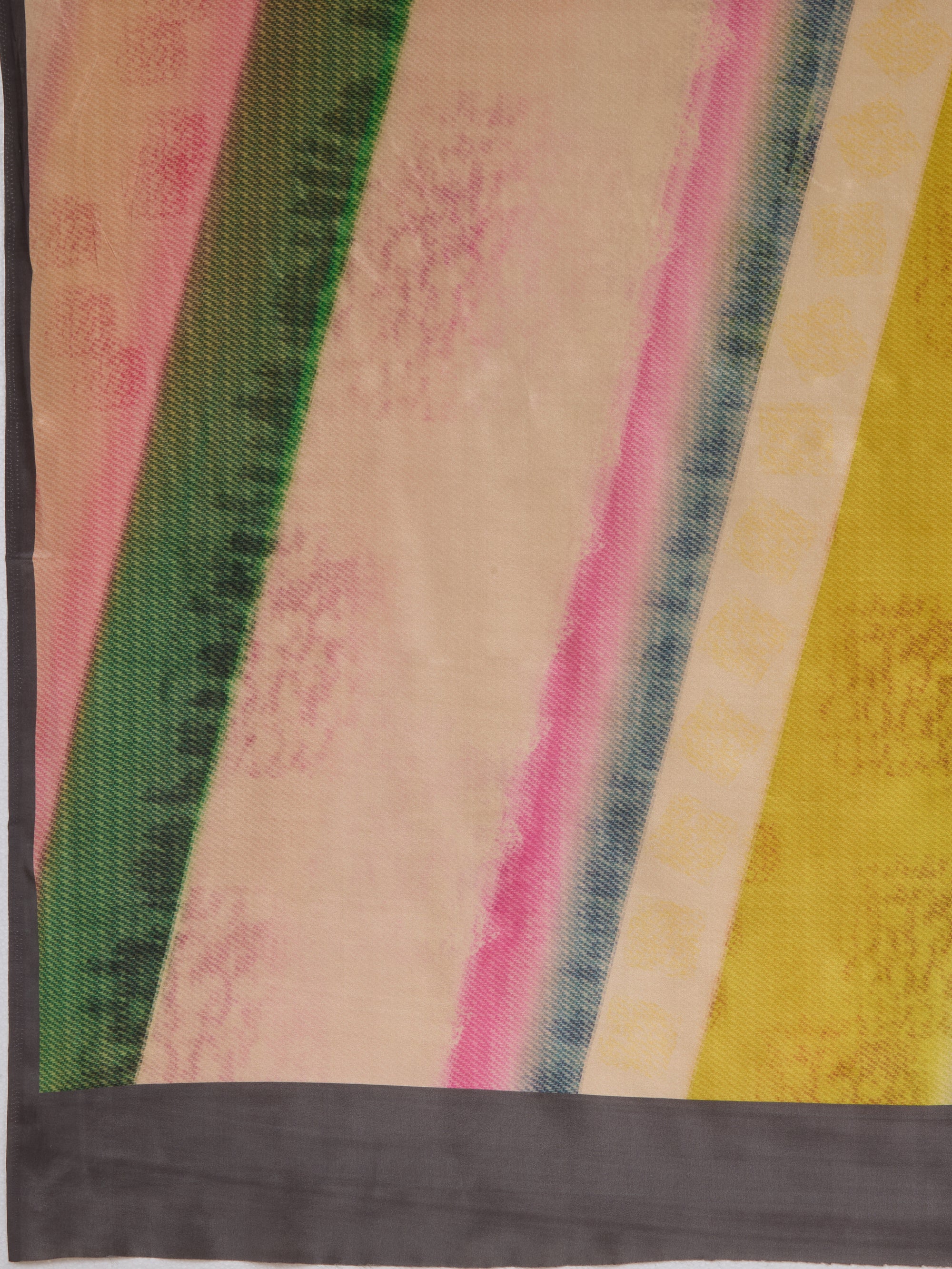 Creative Canvas - Multicolour