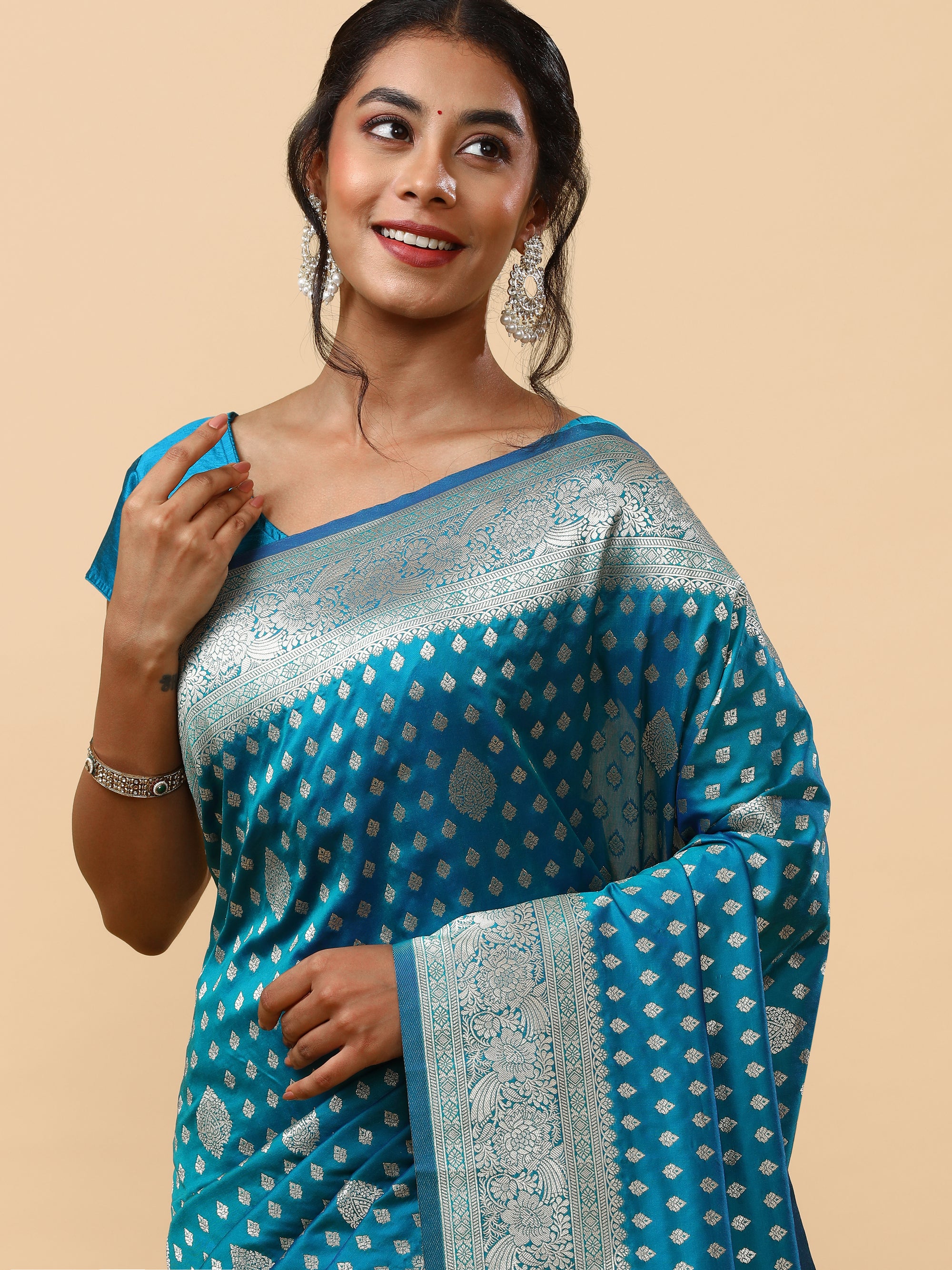 Aparajita - Feroze
