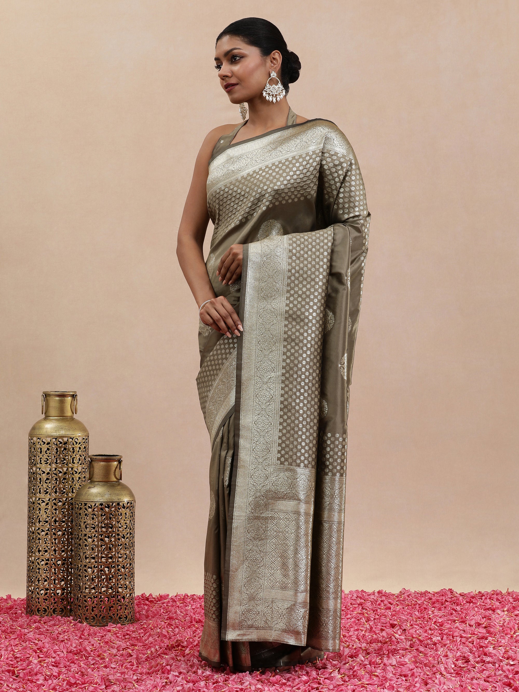 Taruh - Antique Gold