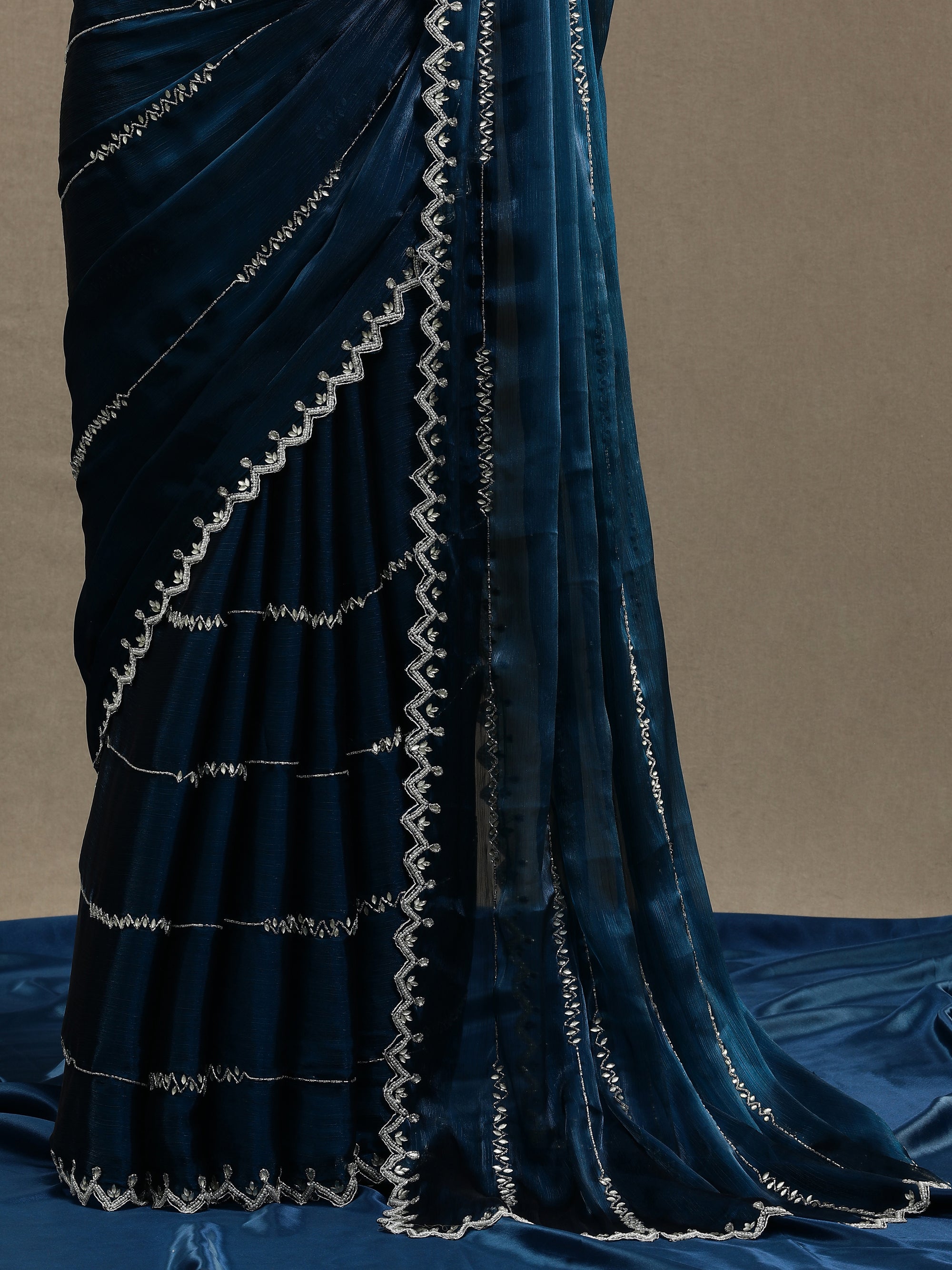 River Valley - Navy Blue