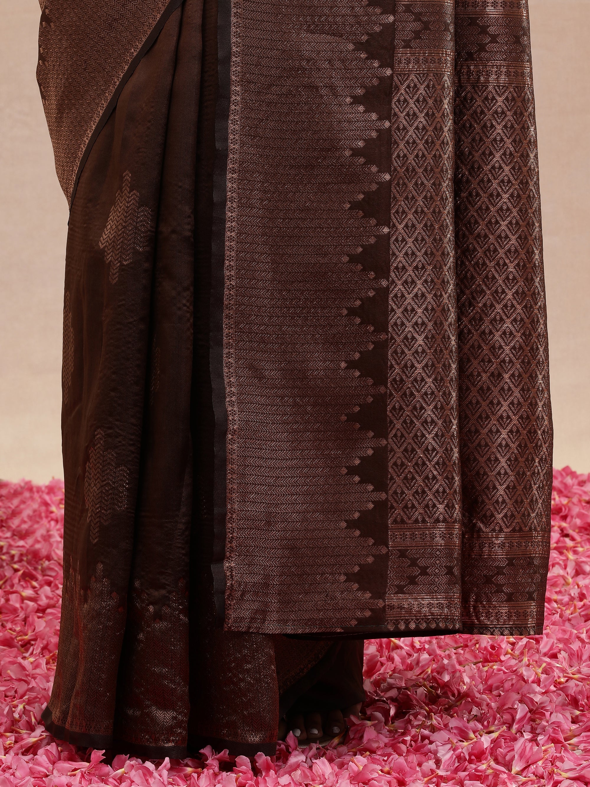 Avani - Wood Brown