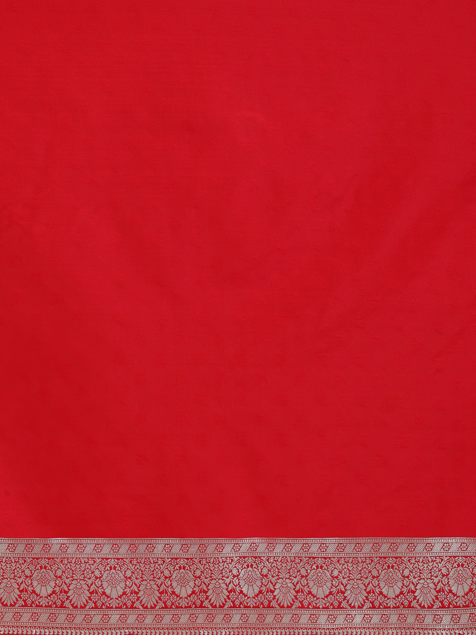 Vyara - Red