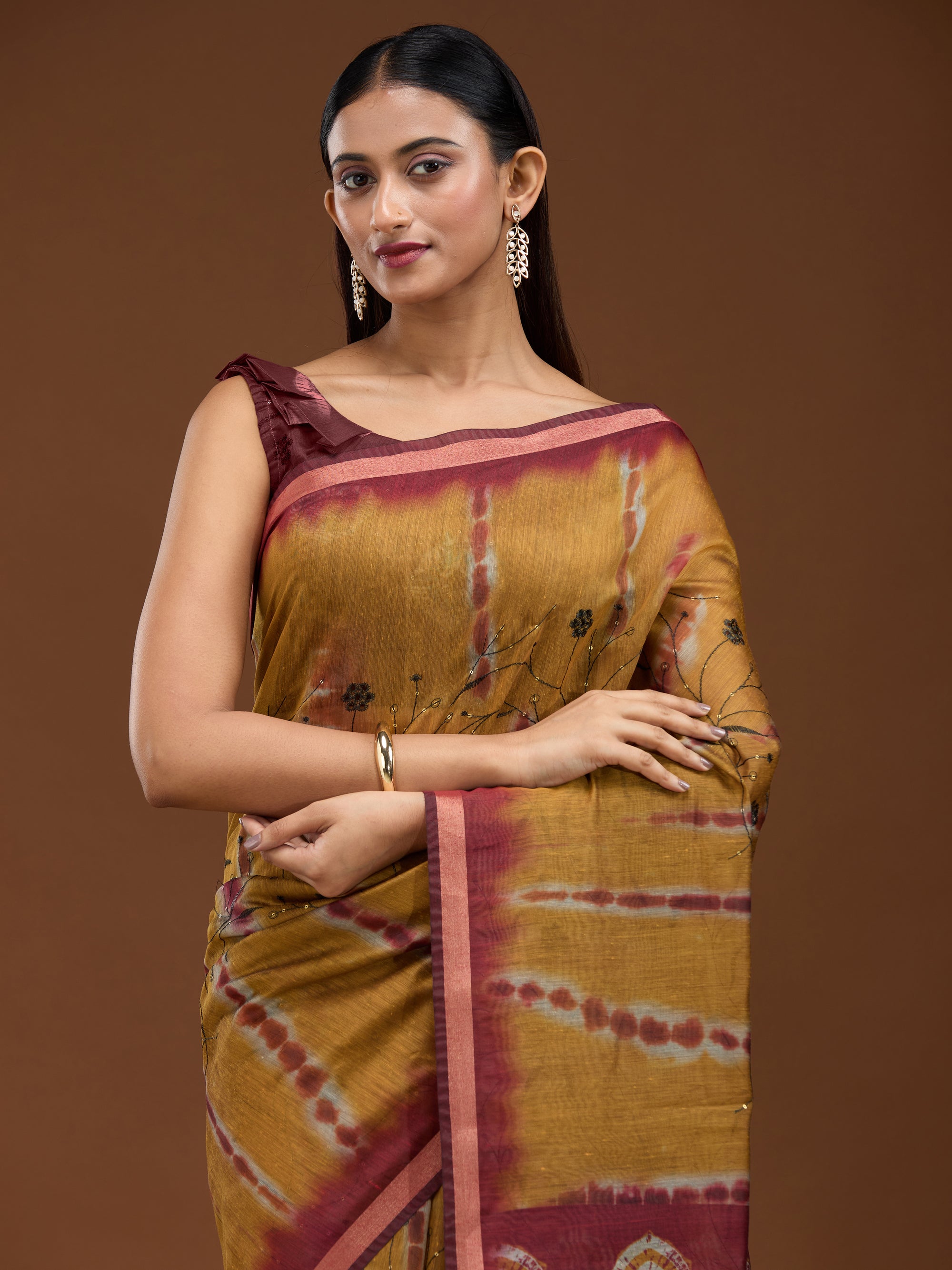 Pleasant Hues - Yellow Maroon