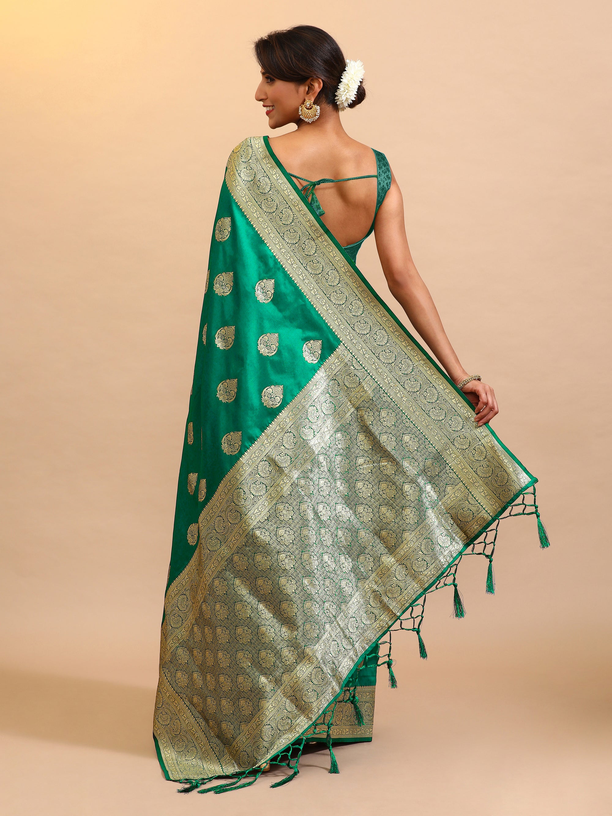 Nirisha - Persian Green