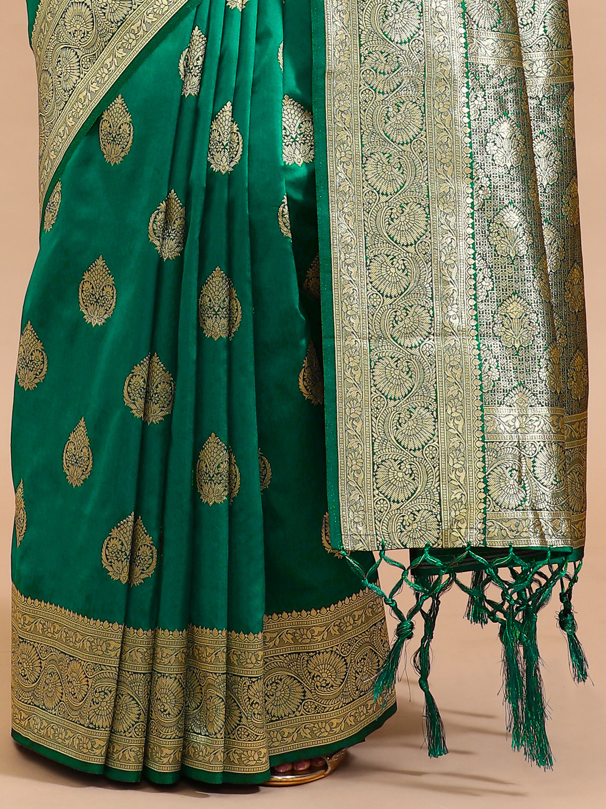 Nirisha - Persian Green
