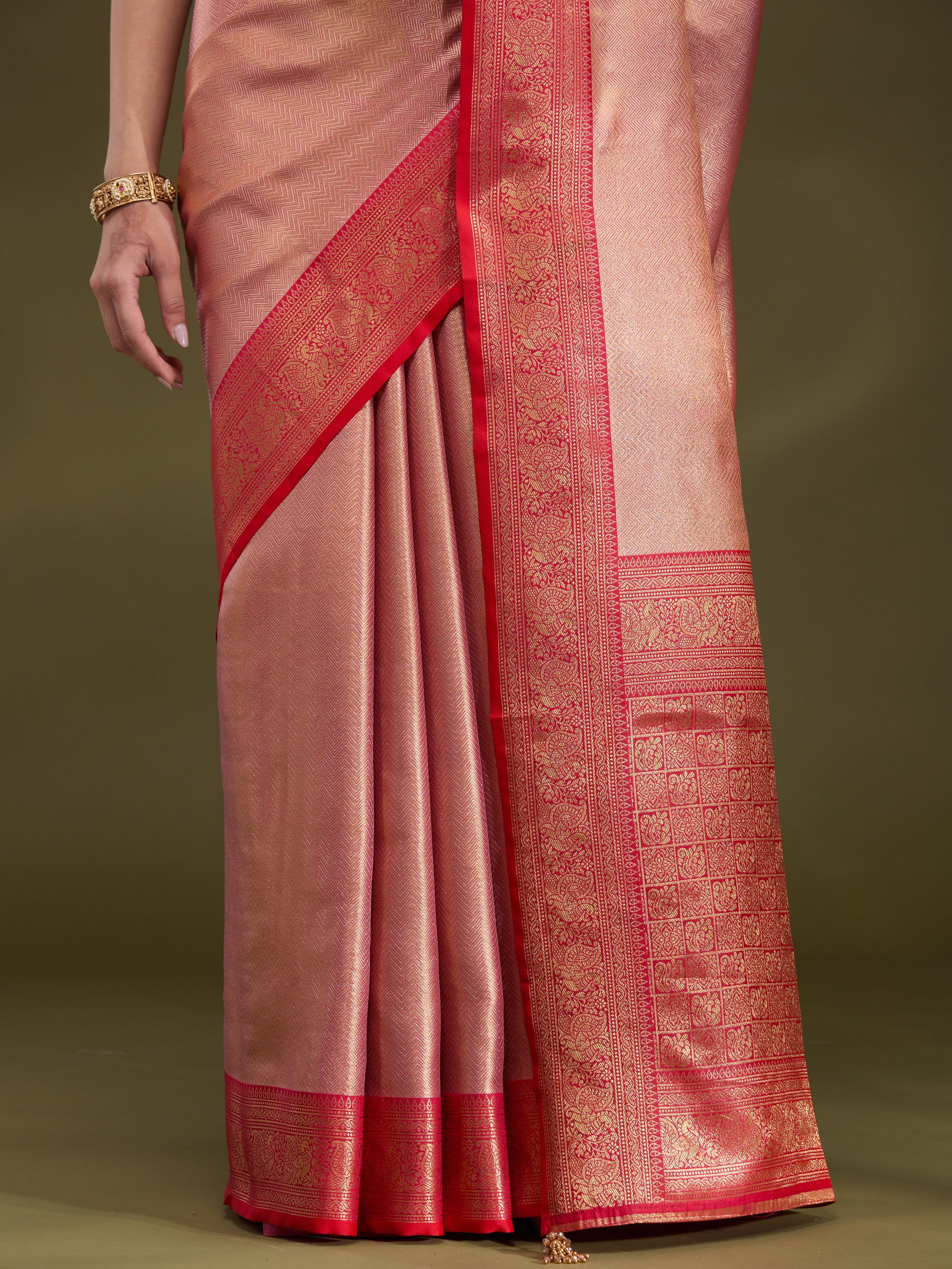 Rukmini - Peach &amp; Red