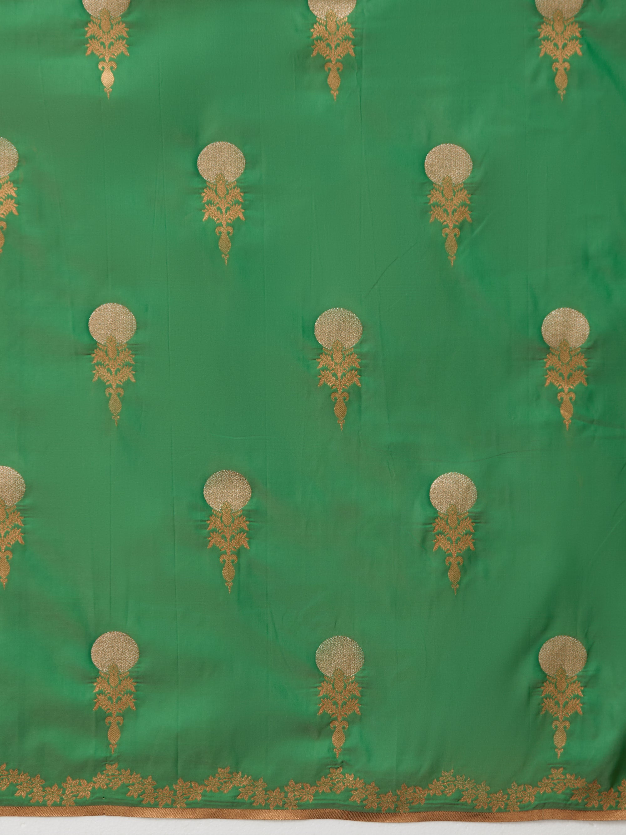 Shreeda - Pista Green