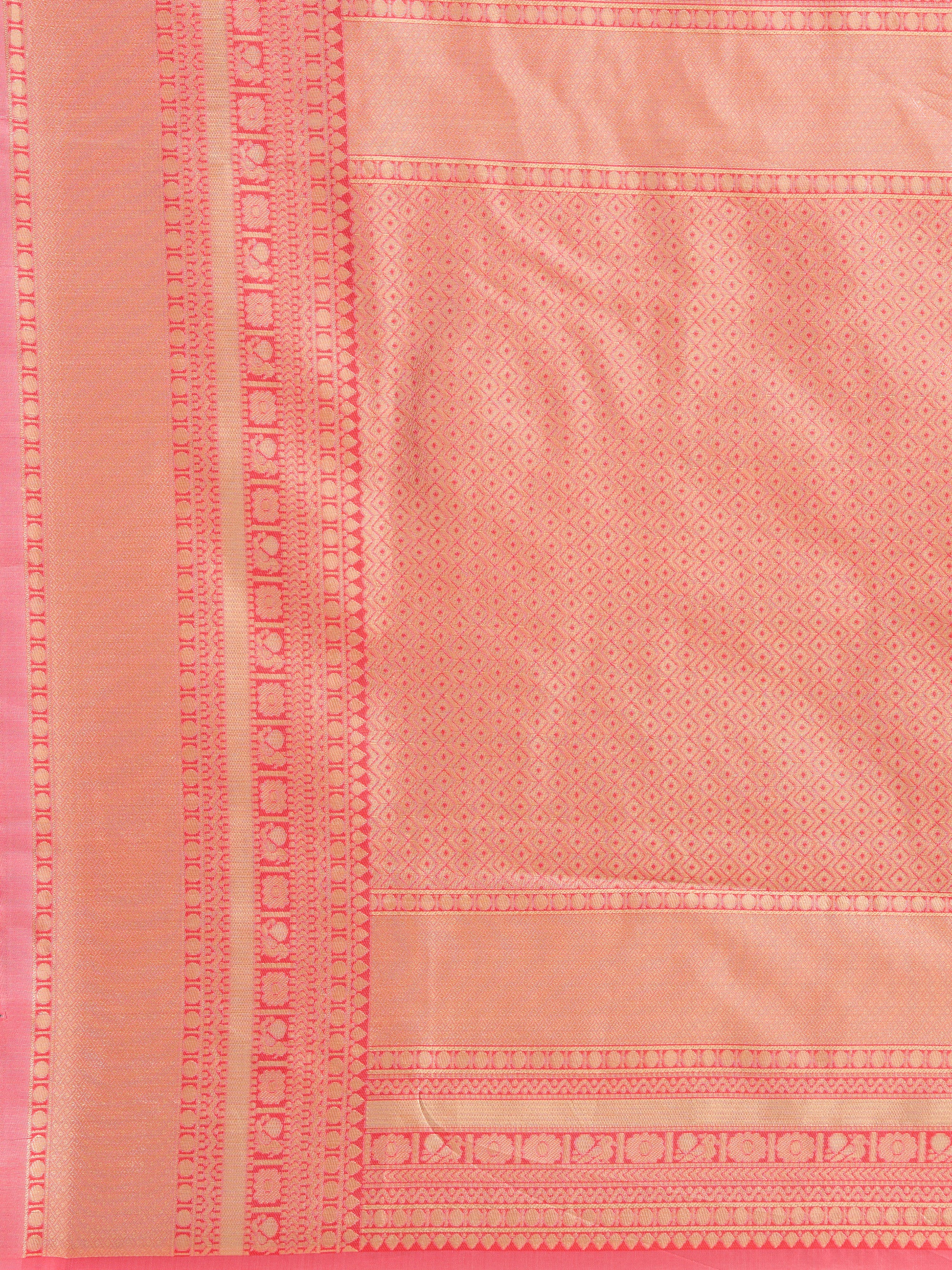 Vanashree - Red &amp; White