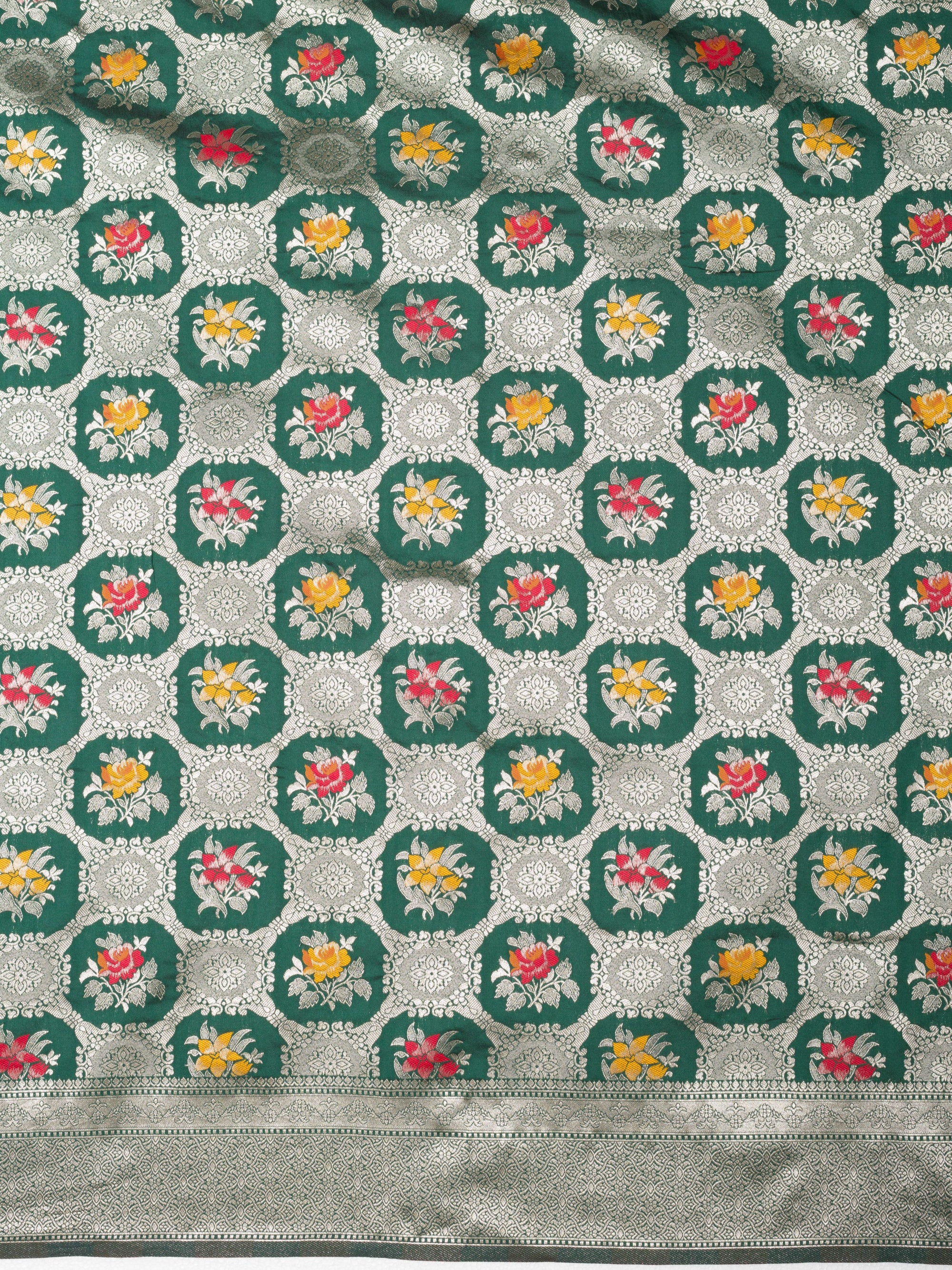 Vamika - Emerald Green