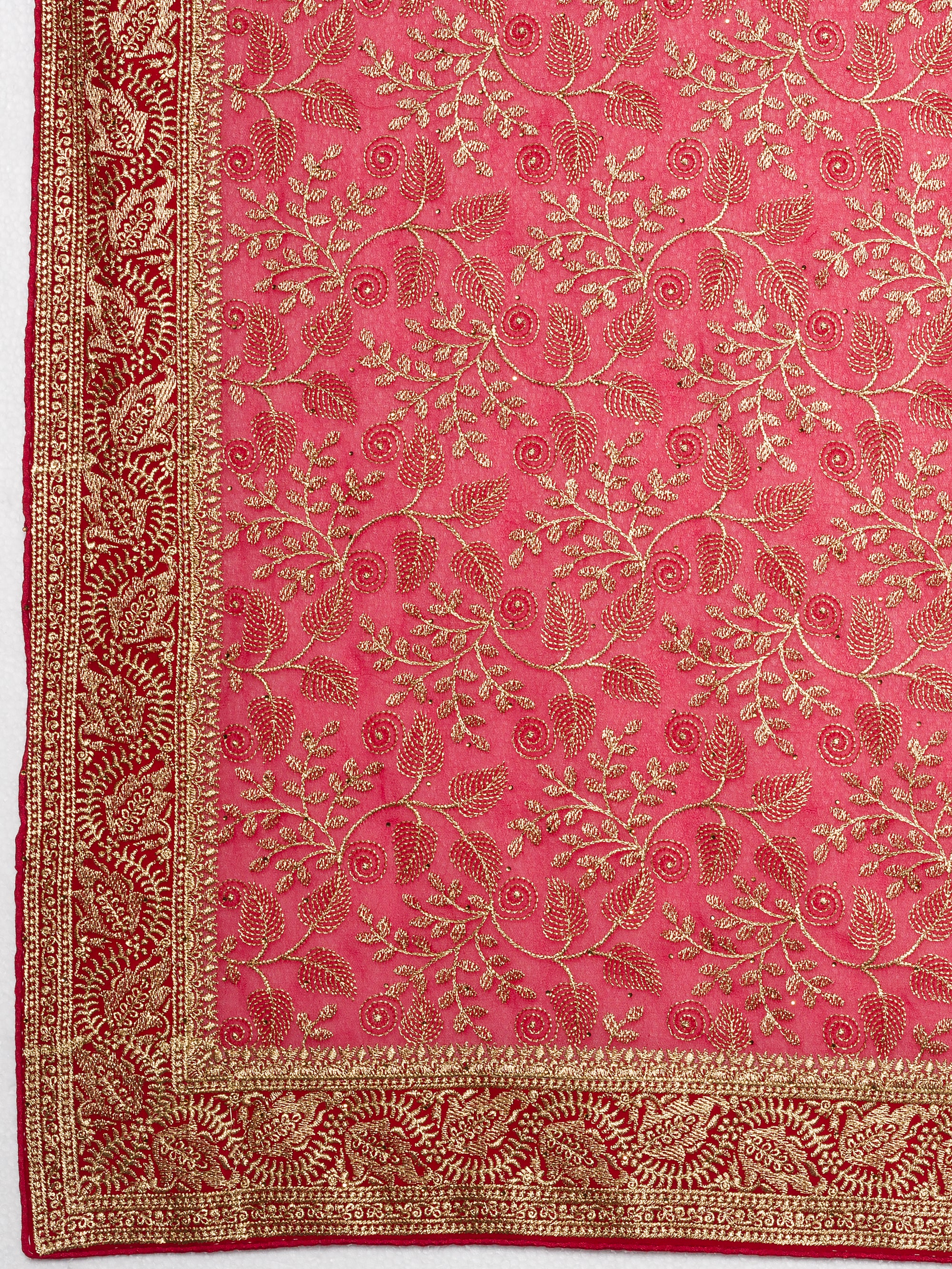 Vaanya - Red