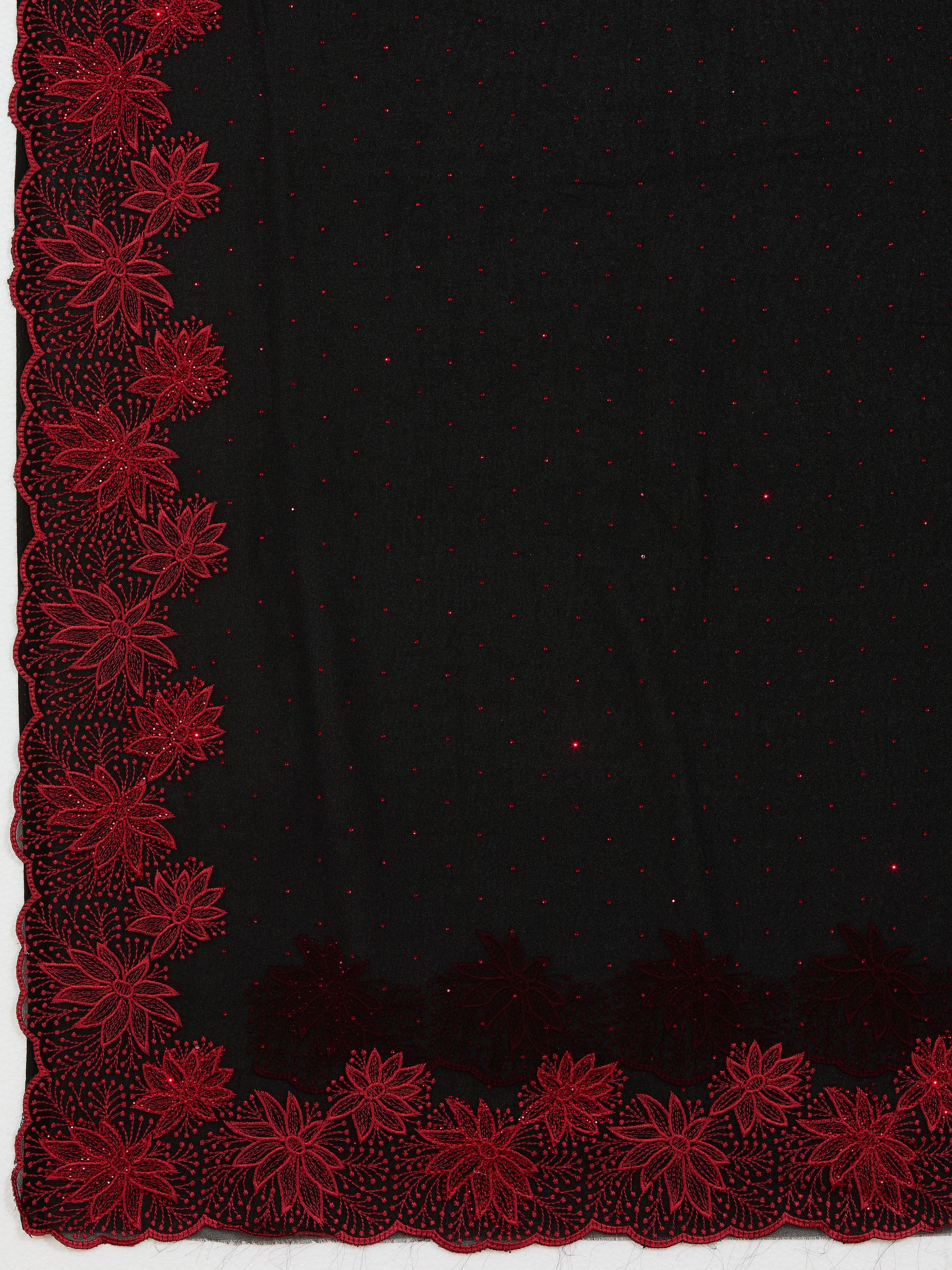 Moonlit Garden - Black &amp; Red