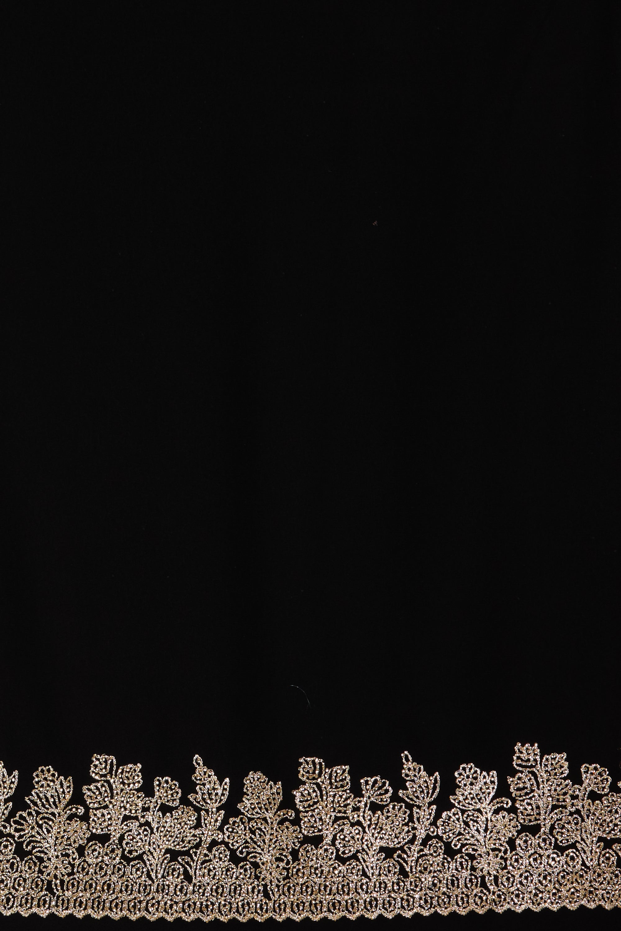 Ashika - Black