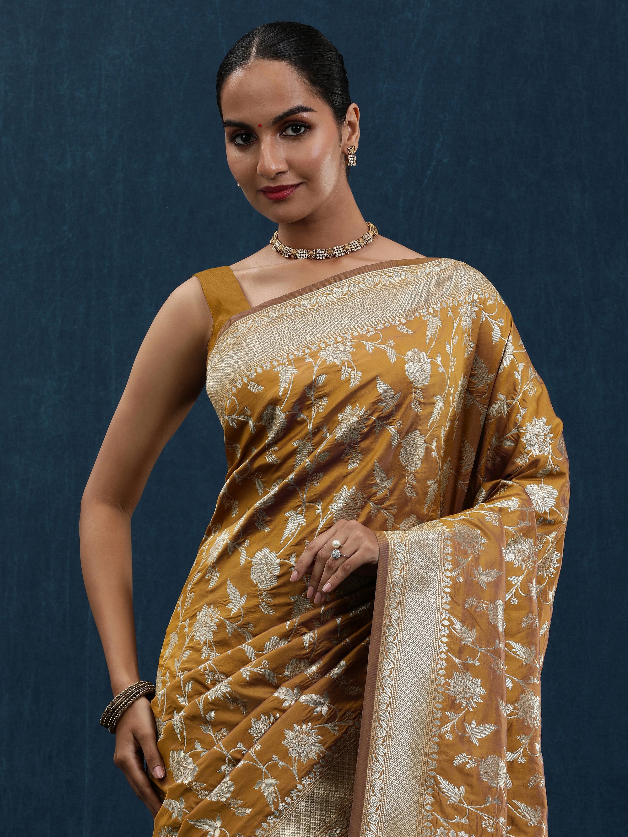 Uruj - Mustard Yellow