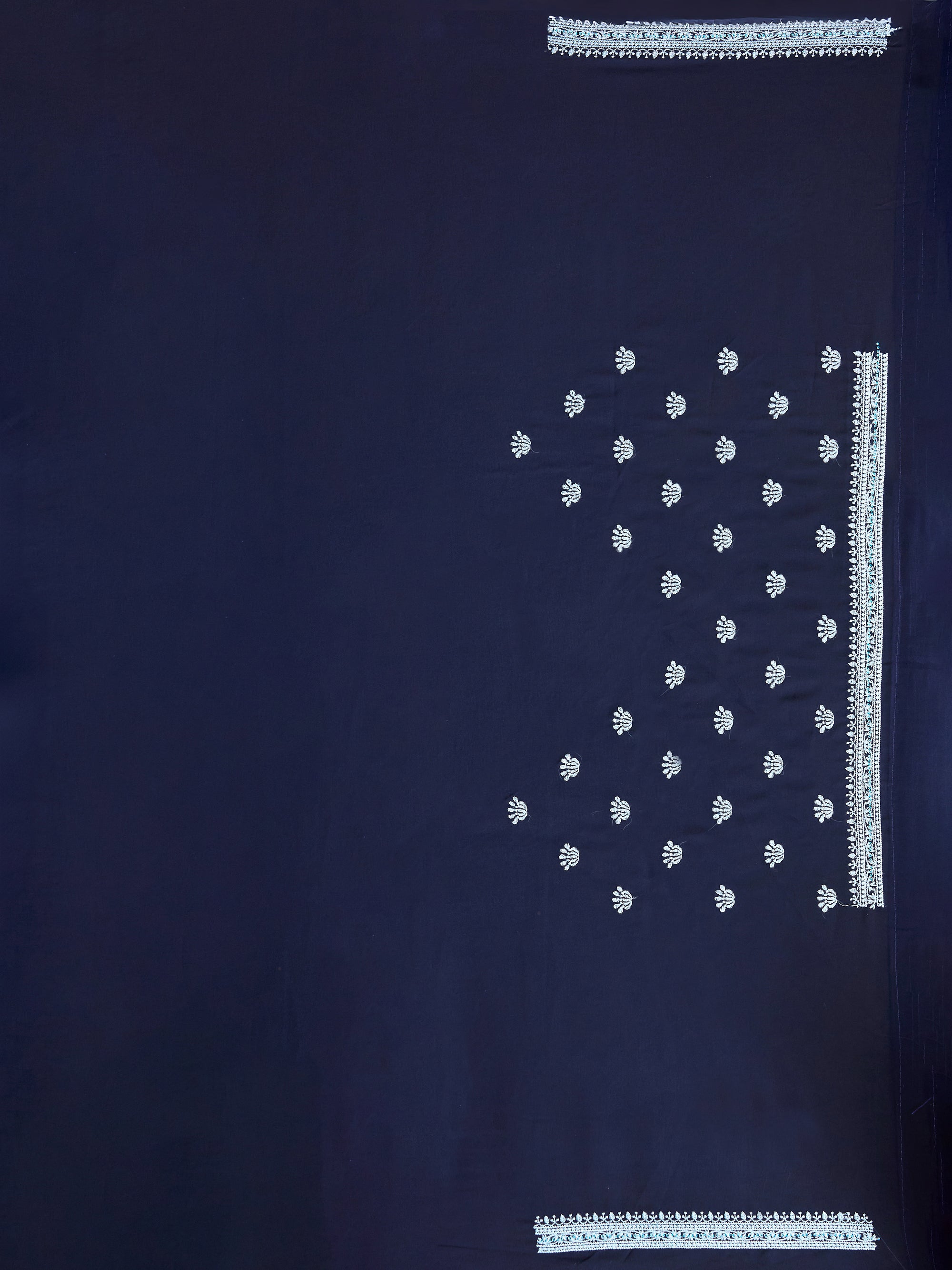 Blissful Embrace - Navy Blue &amp; Light Blue