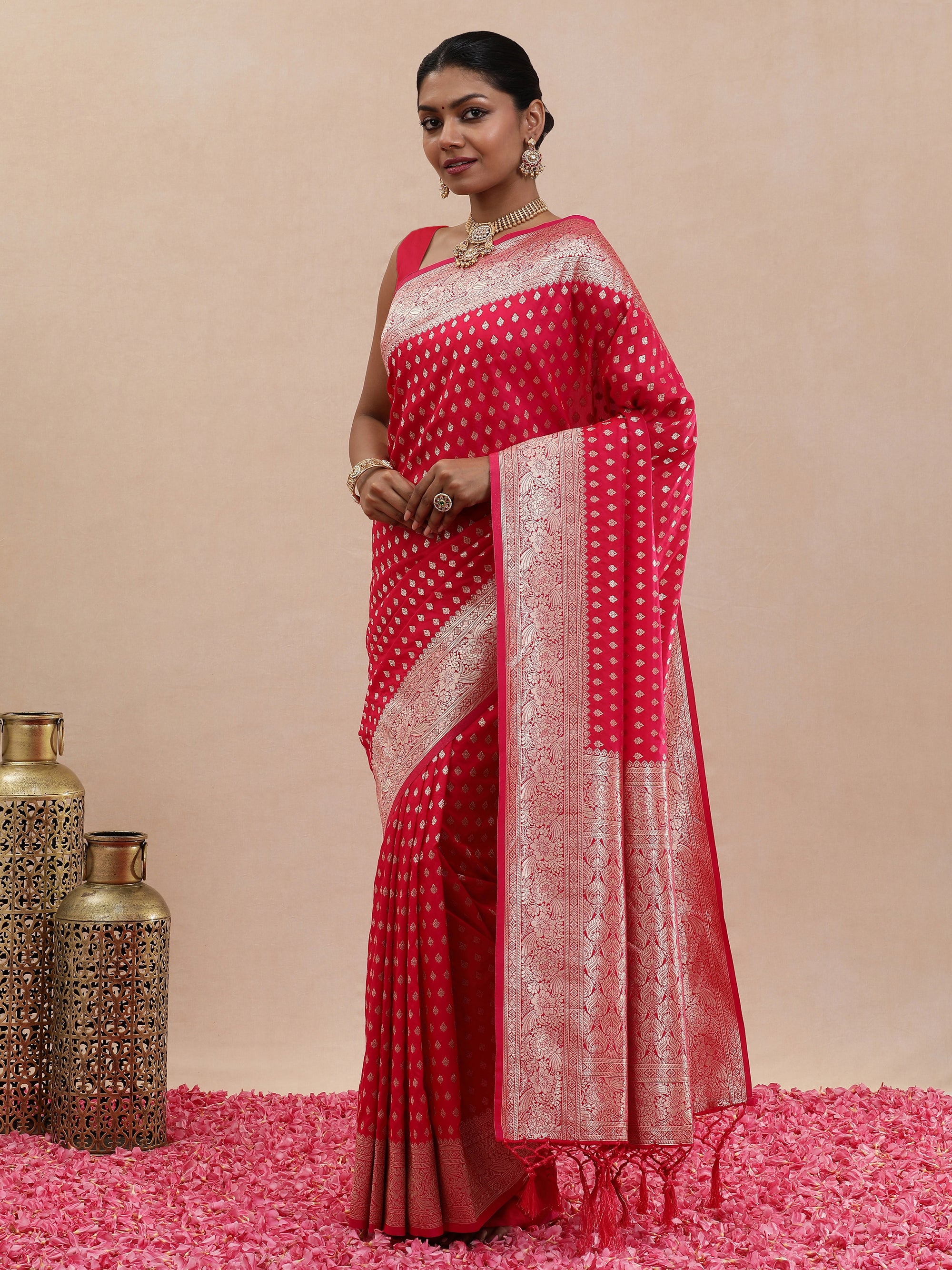 Saavan - Rani Pink
